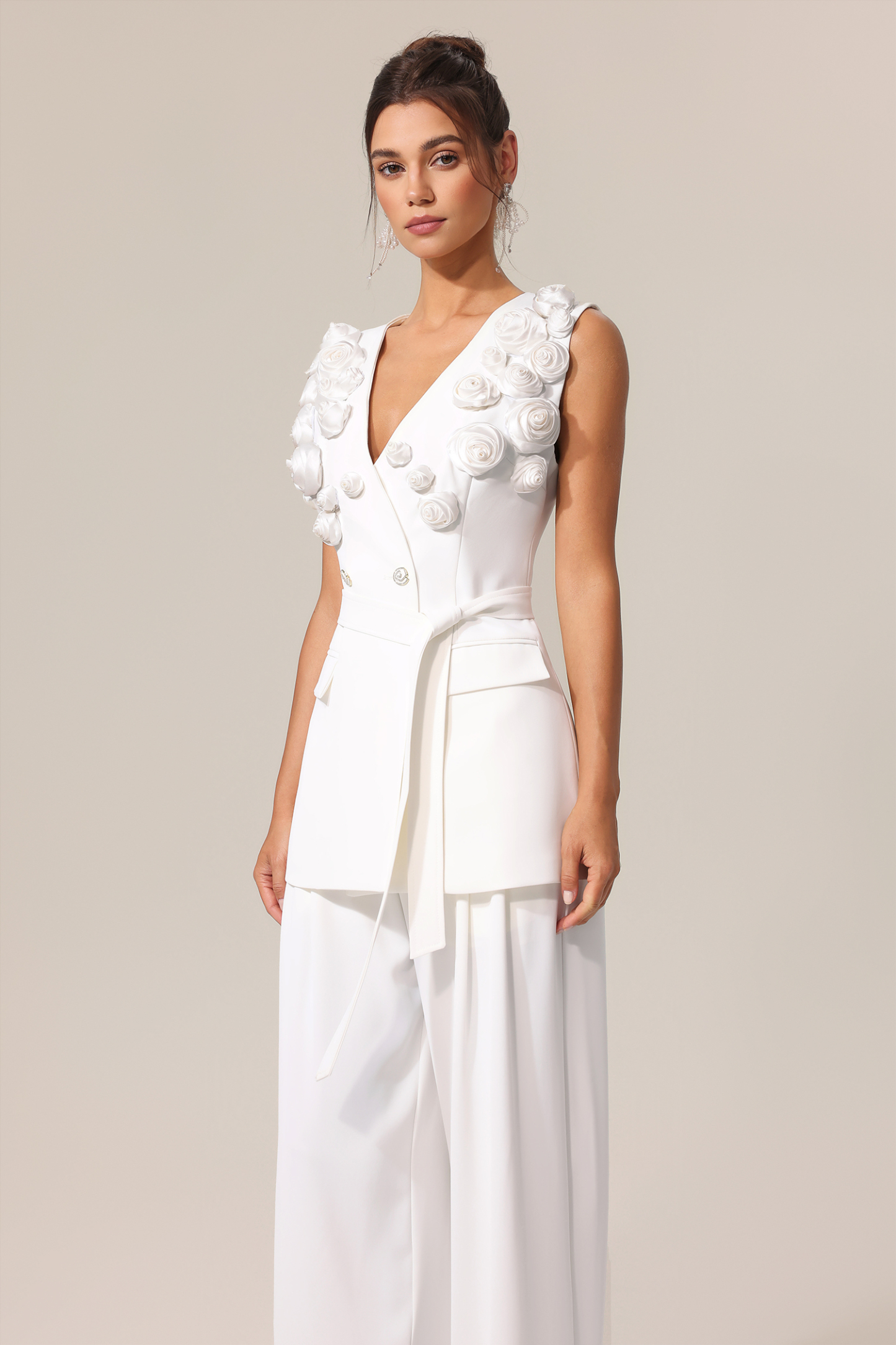 Delisy V-Neck Sleeveless Flowers Top And Shorts Two-Piece Set