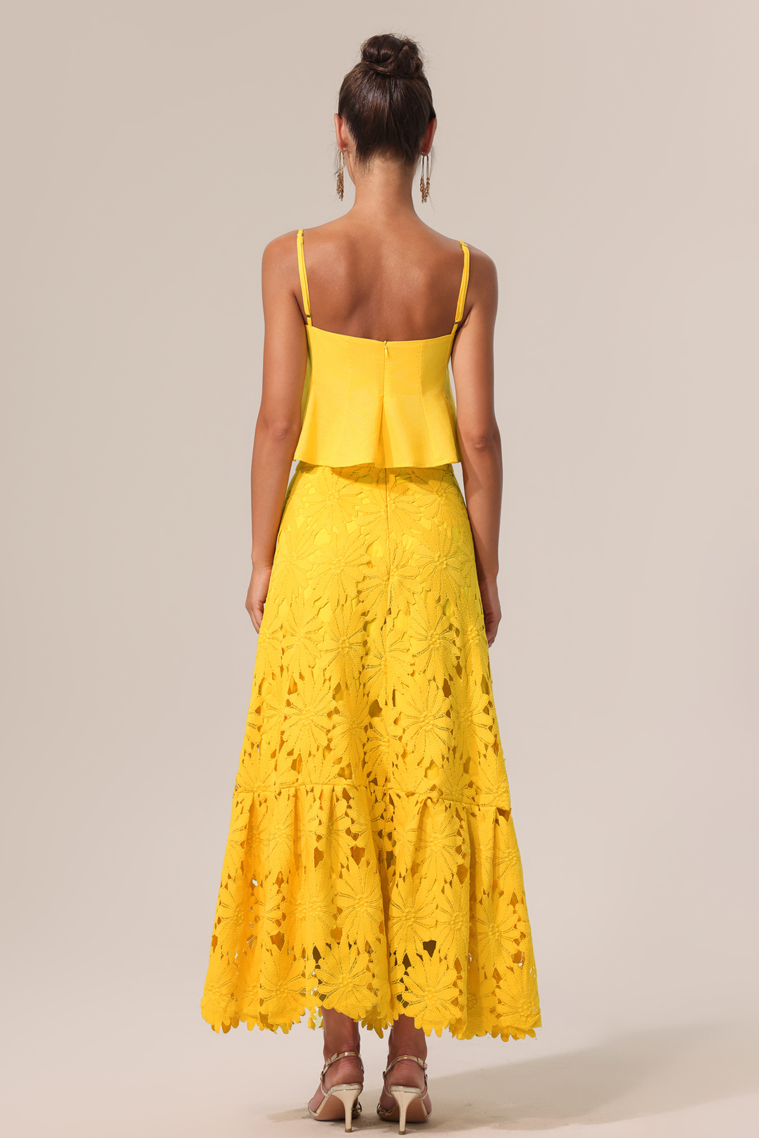 Ninao Halter Flowers Lace Top And Skirt Two-Piece Set