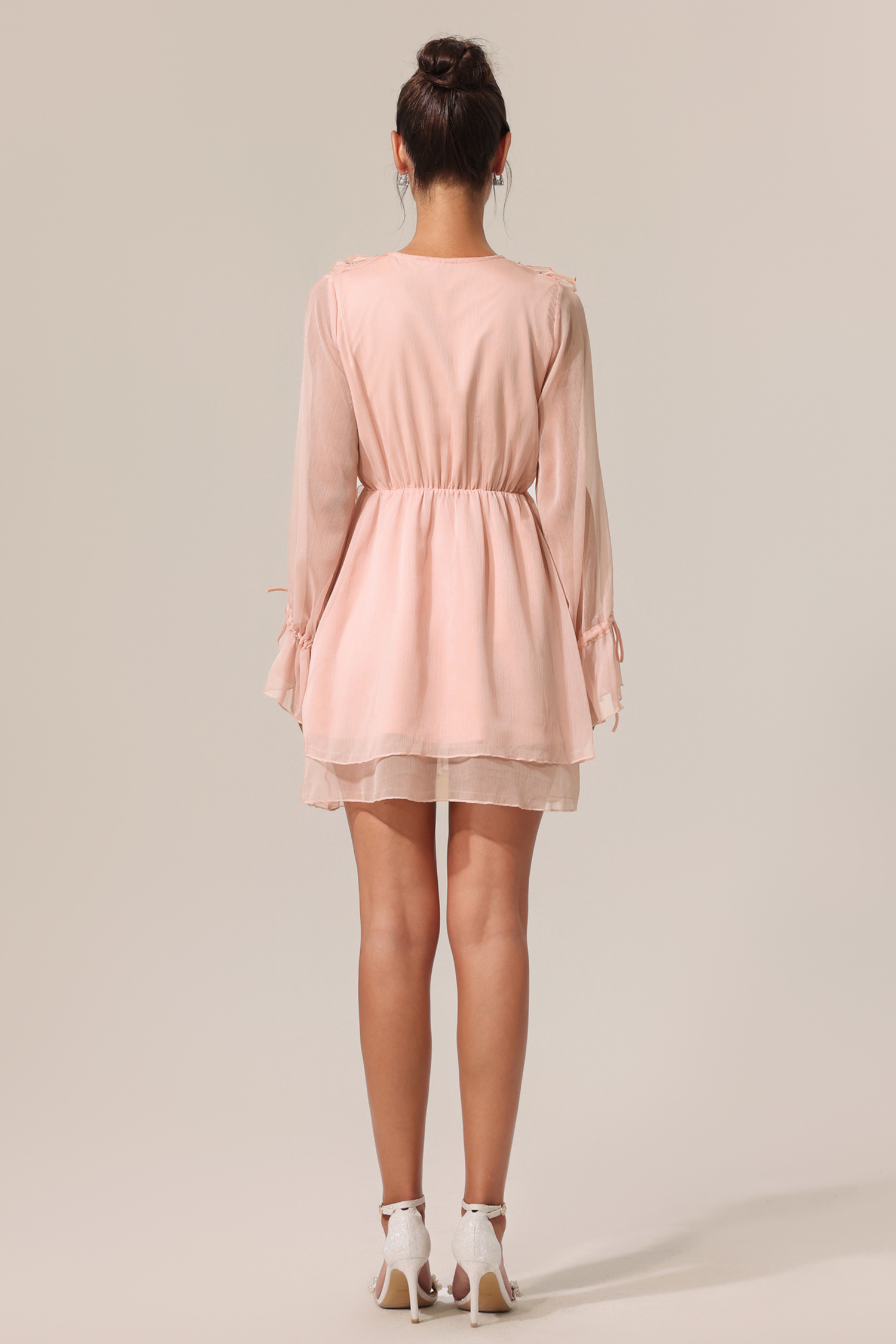 Vera V-Neck Long Sleeves Diamond Folds Mini Dress