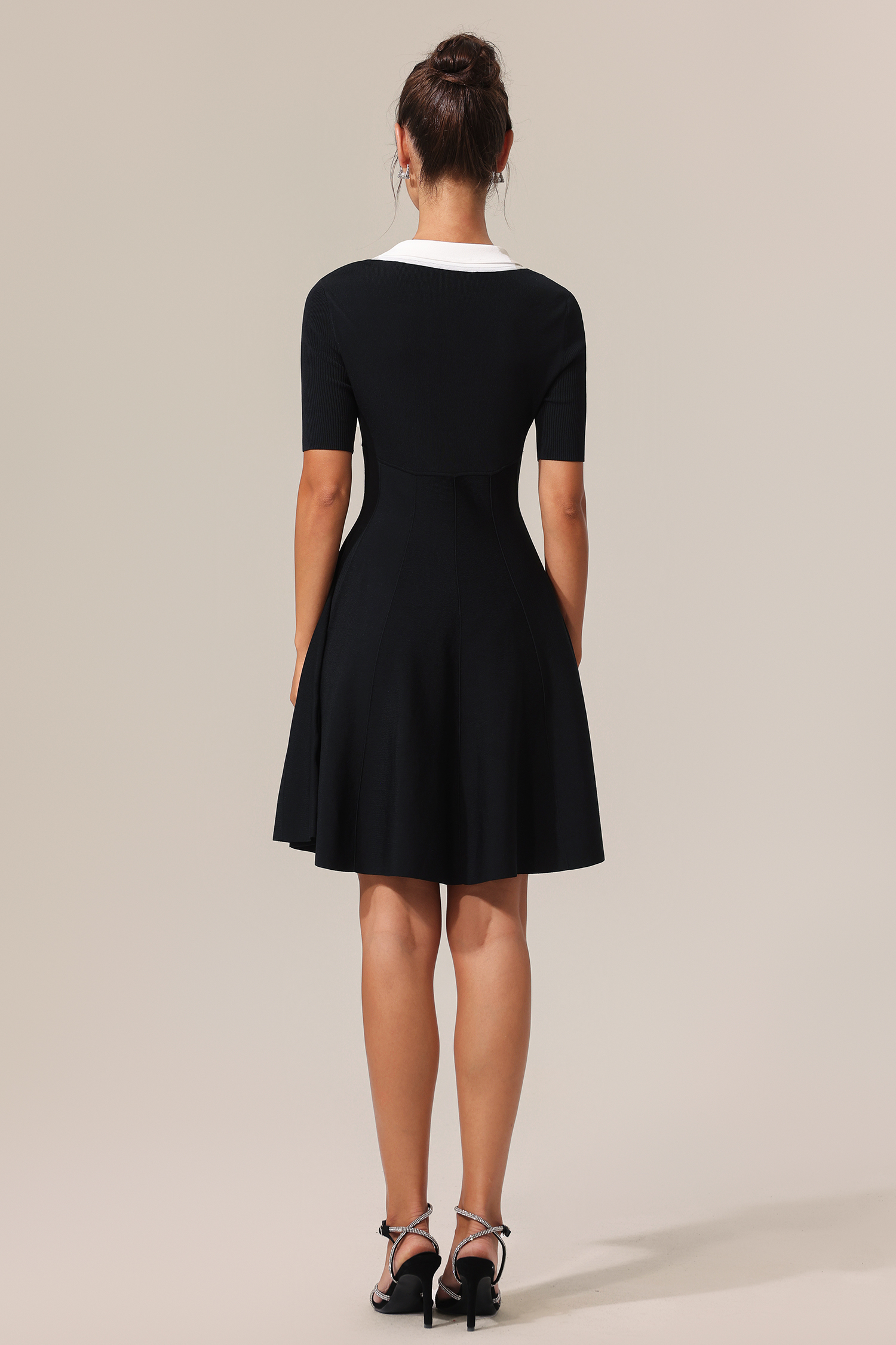 Looly Short Sleeves Mini Dress