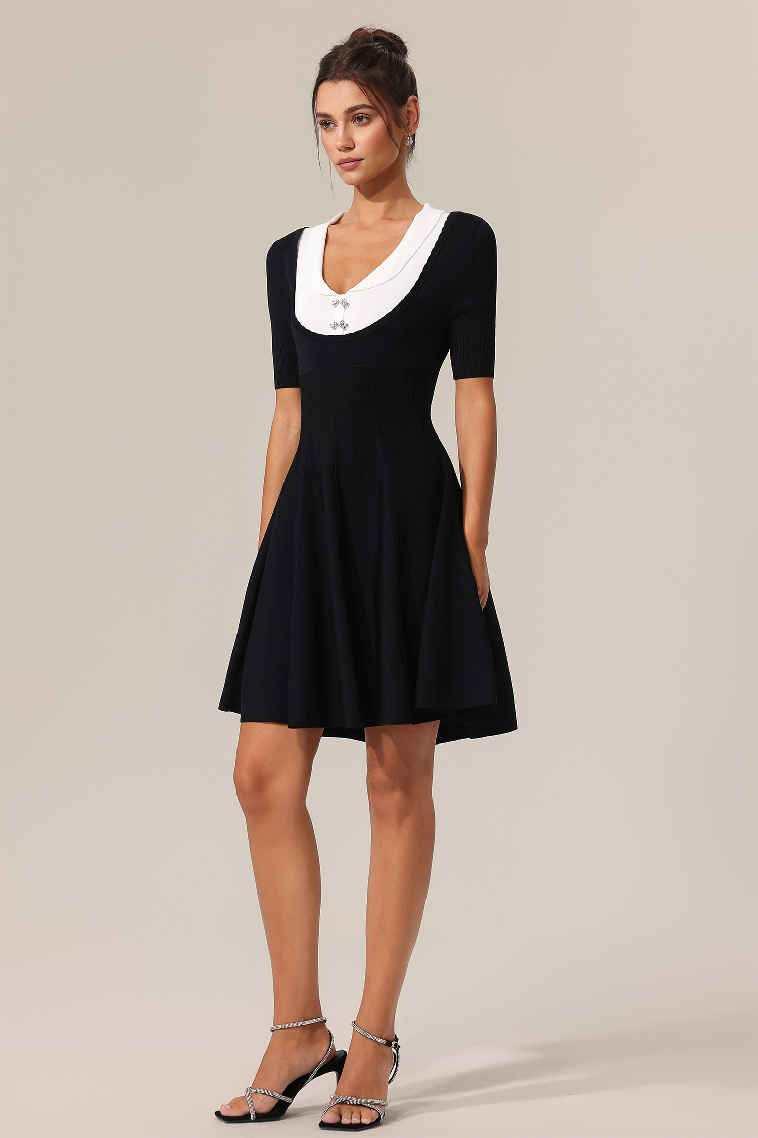 Looly Short Sleeves Mini Dress