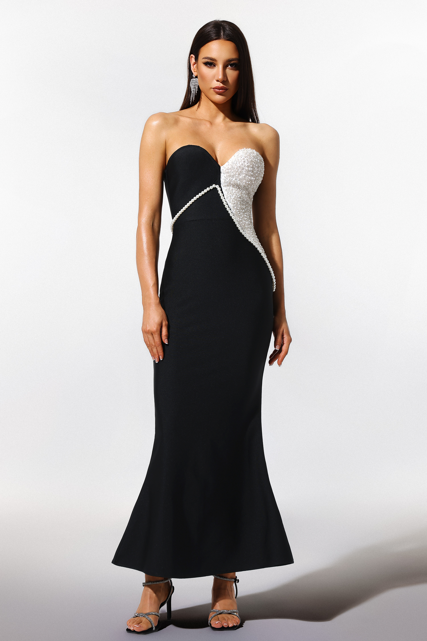 Tersaa Sleeveless Pearl Chain Bandage Maxi Dress