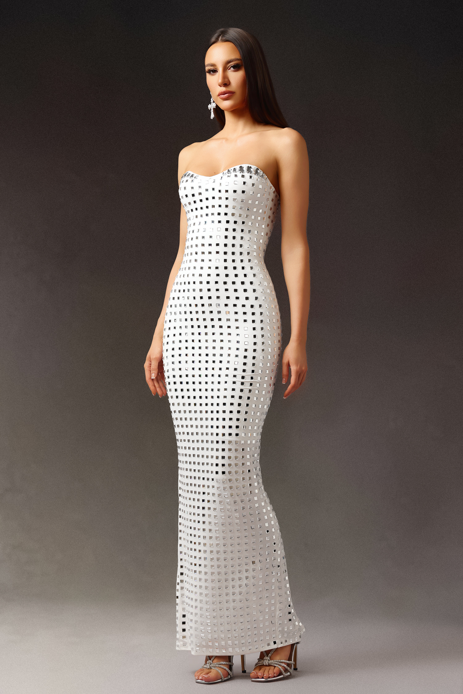 Maliya Sleeveless Diamond Maxi Dress