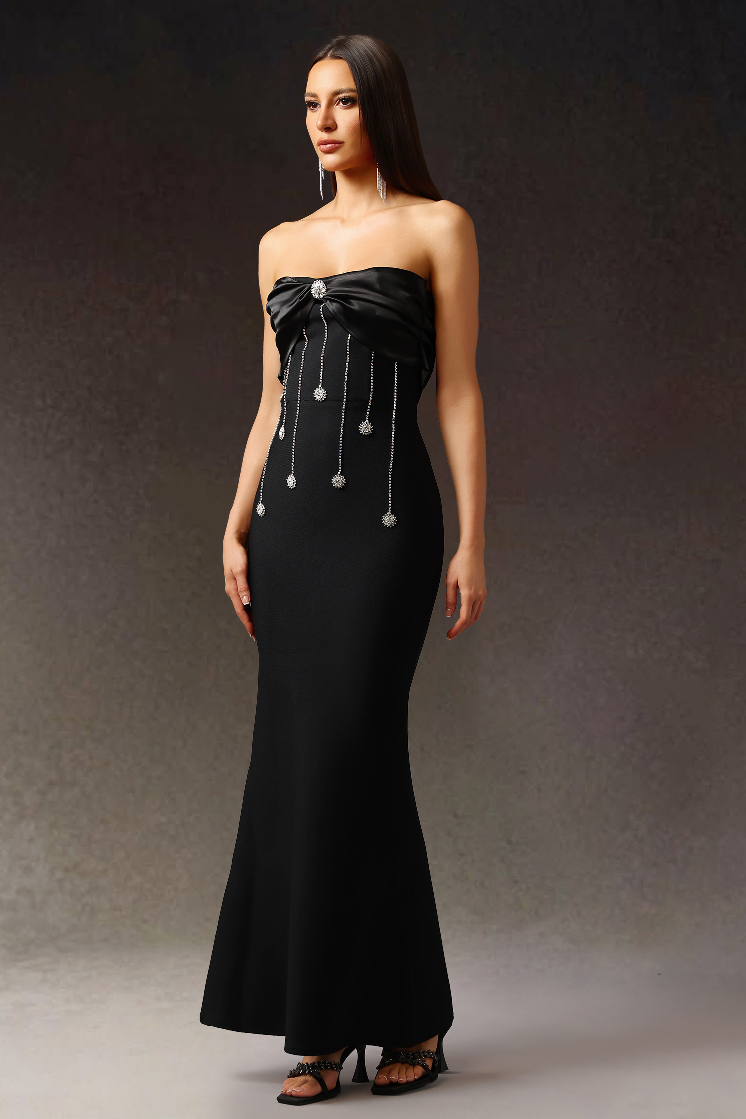 Wanie Sleeveless Diamond Bandage Maxi Dress