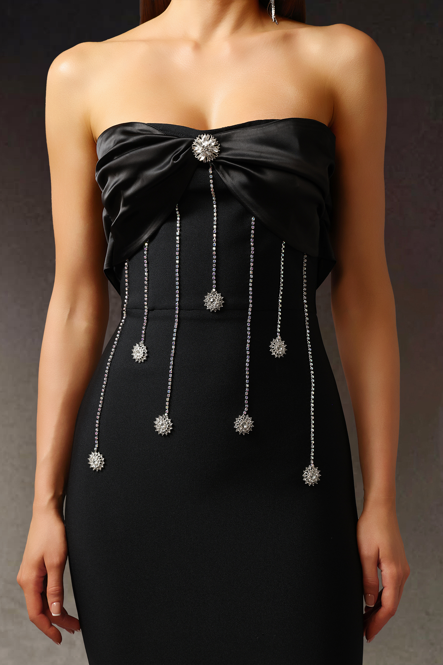 ブラウン イブニングドレス チューブトップ ビジューベルト Wanie Sleeveless Diamond Bandage Maxi Dress – Bellabarnett