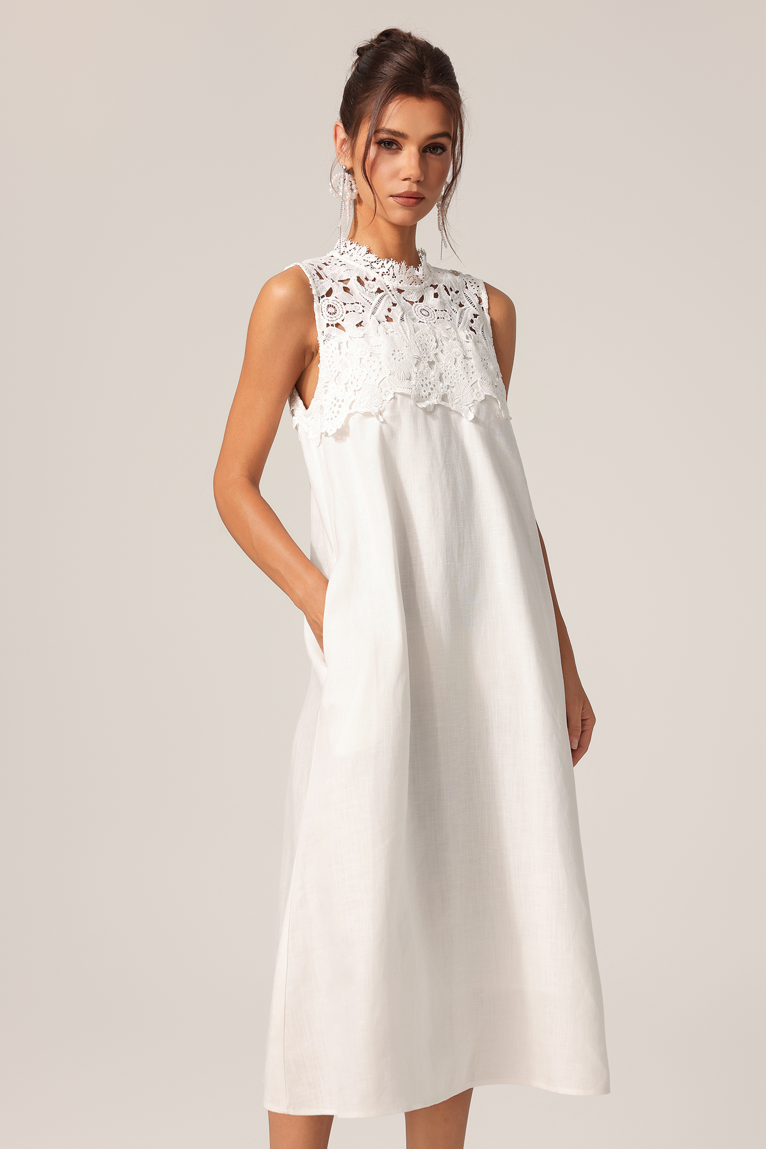 Valerie Round Neck Sleeveless Flowers Lace Midi Dress