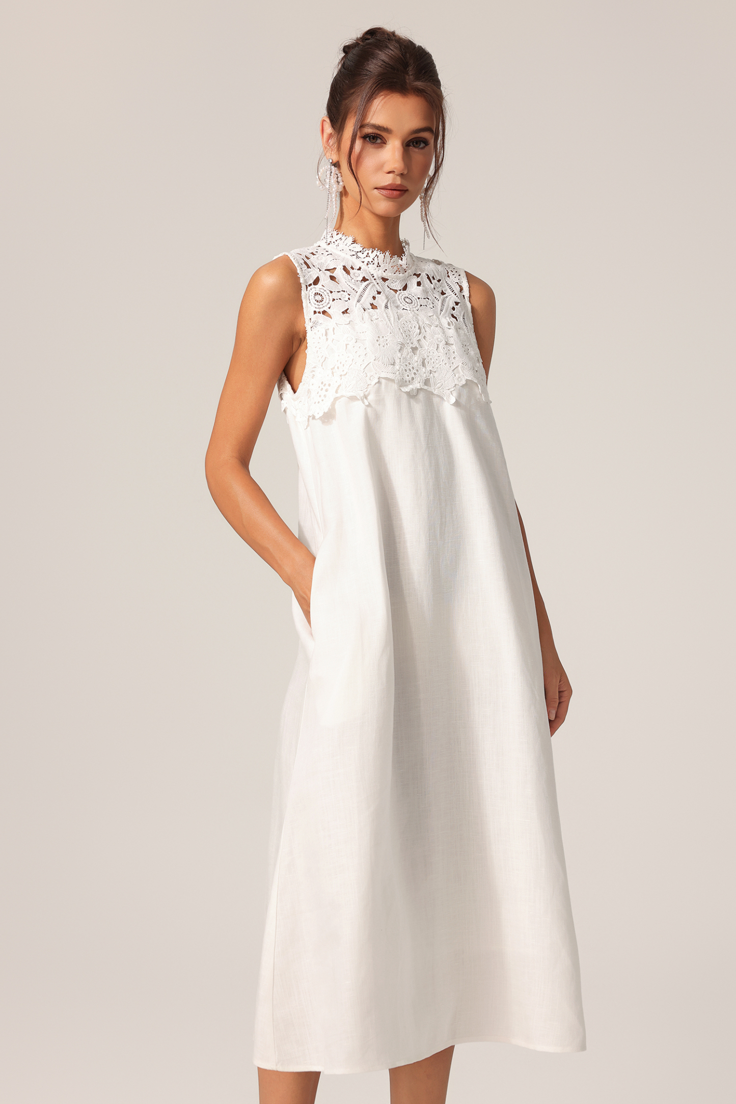 Valerie Round Neck Sleeveless Flowers Lace Midi Dress