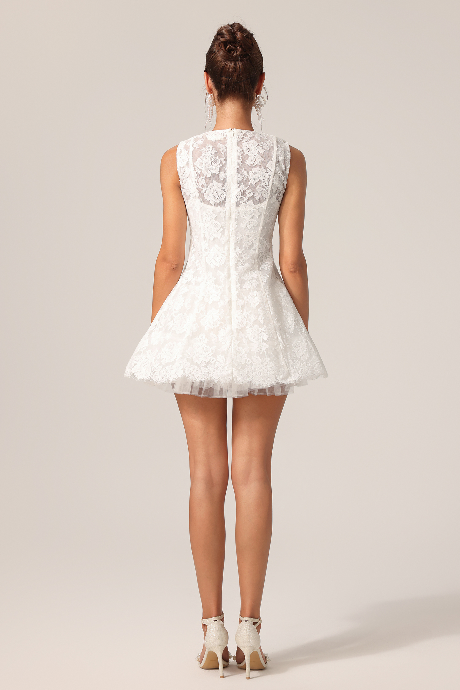 Sergio Round Neck Sleeveless Flowers Lace Bowknot Mini Dress