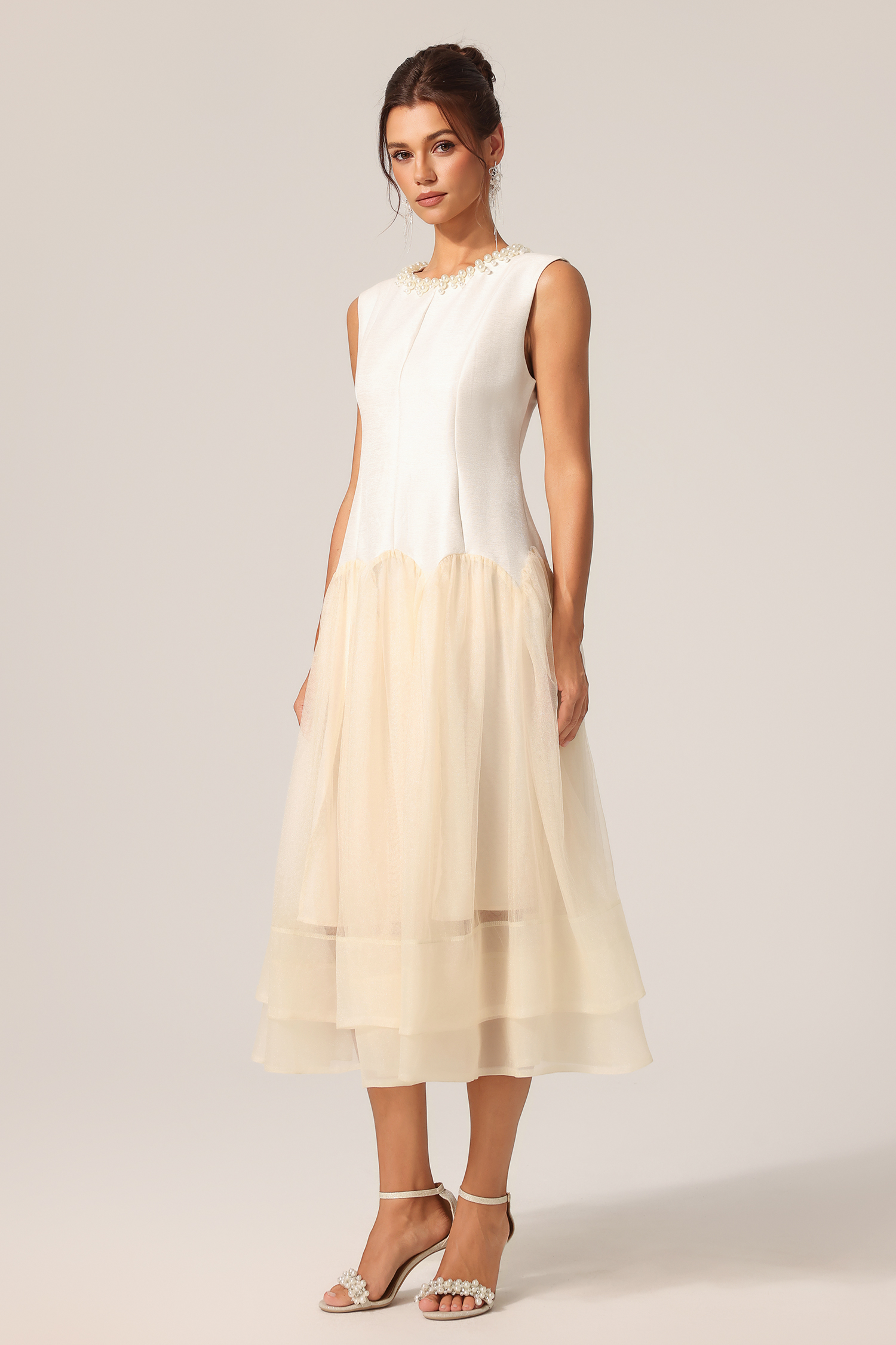 Salo Round Neck Sleeveless Pearl Maxi Dress
