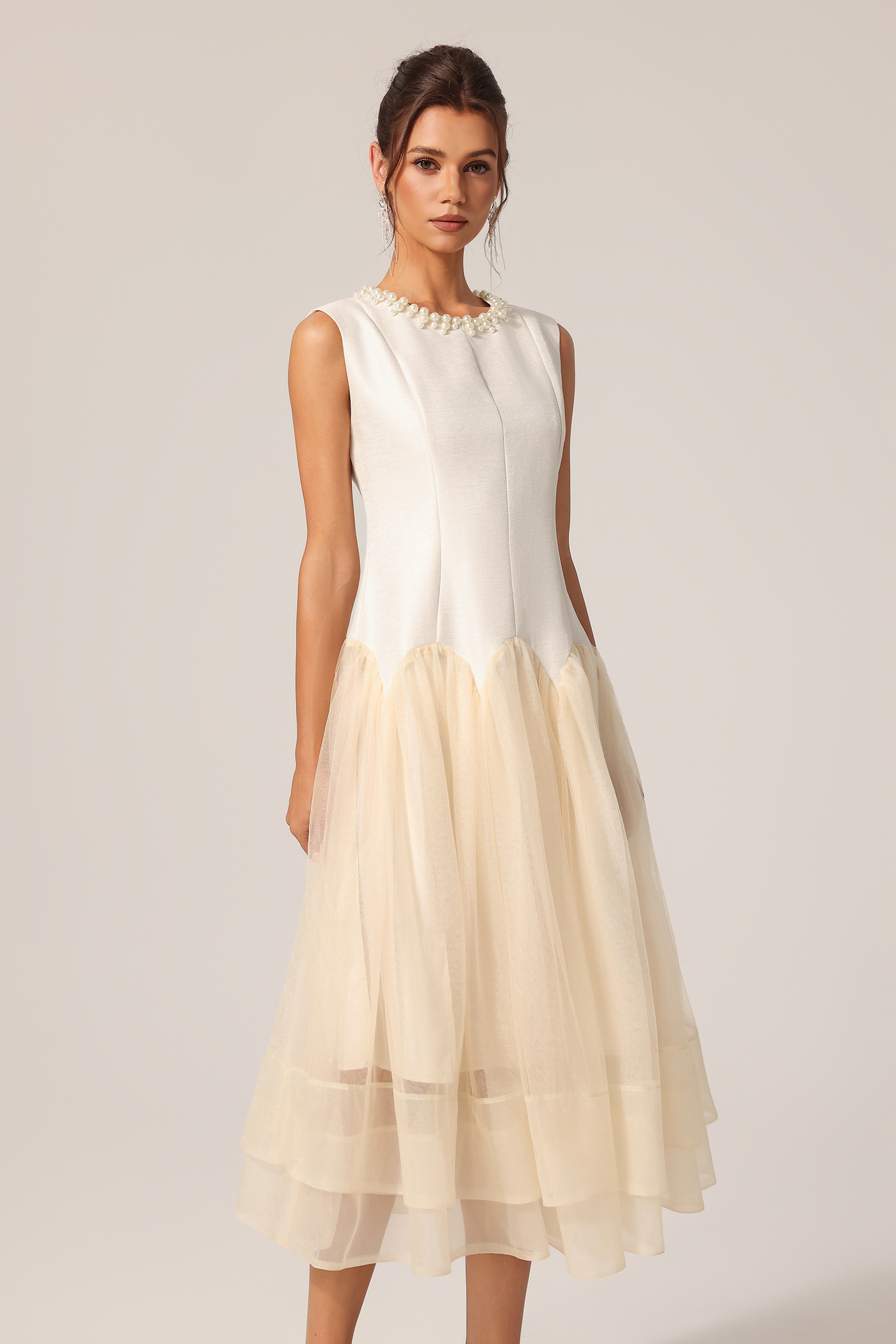 Salo Round Neck Sleeveless Pearl Maxi Dress