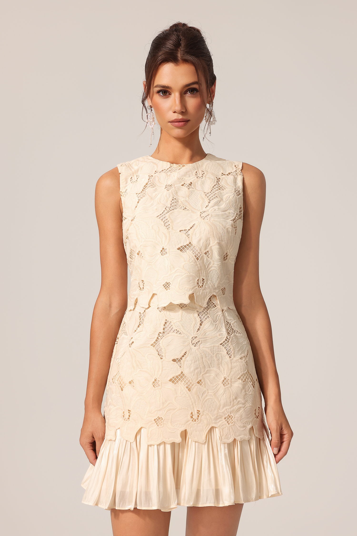 Tanisha Round Neck Sleeveless Flowers Lace Mini Dress