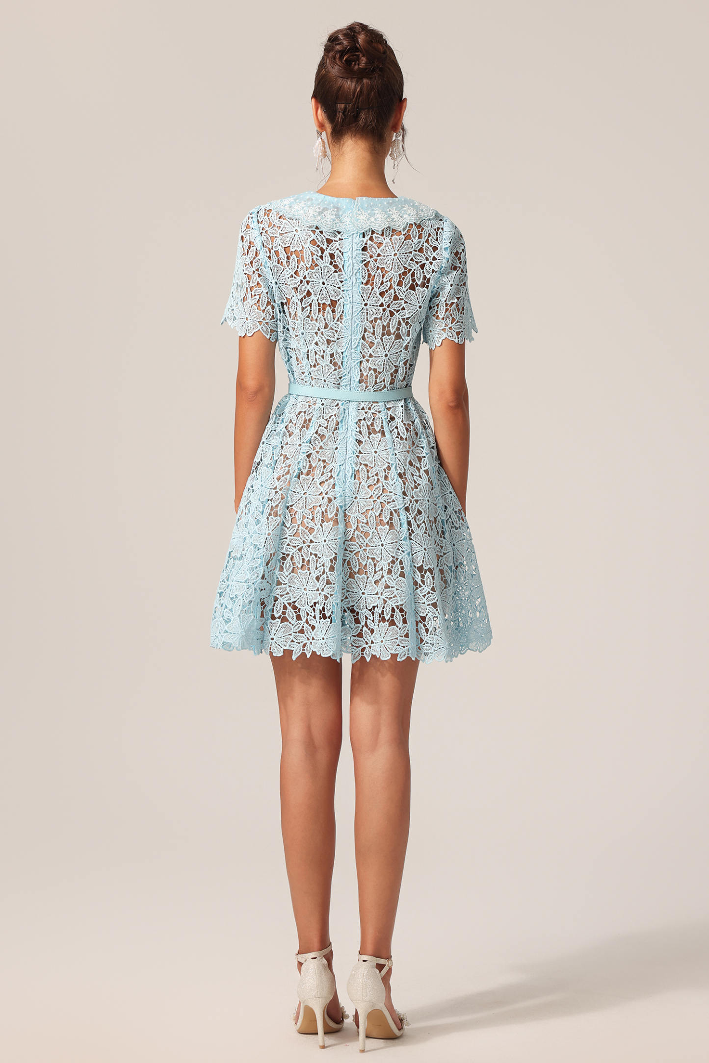 Uerzay Short Sleeves Flowers Lace Mini Dress