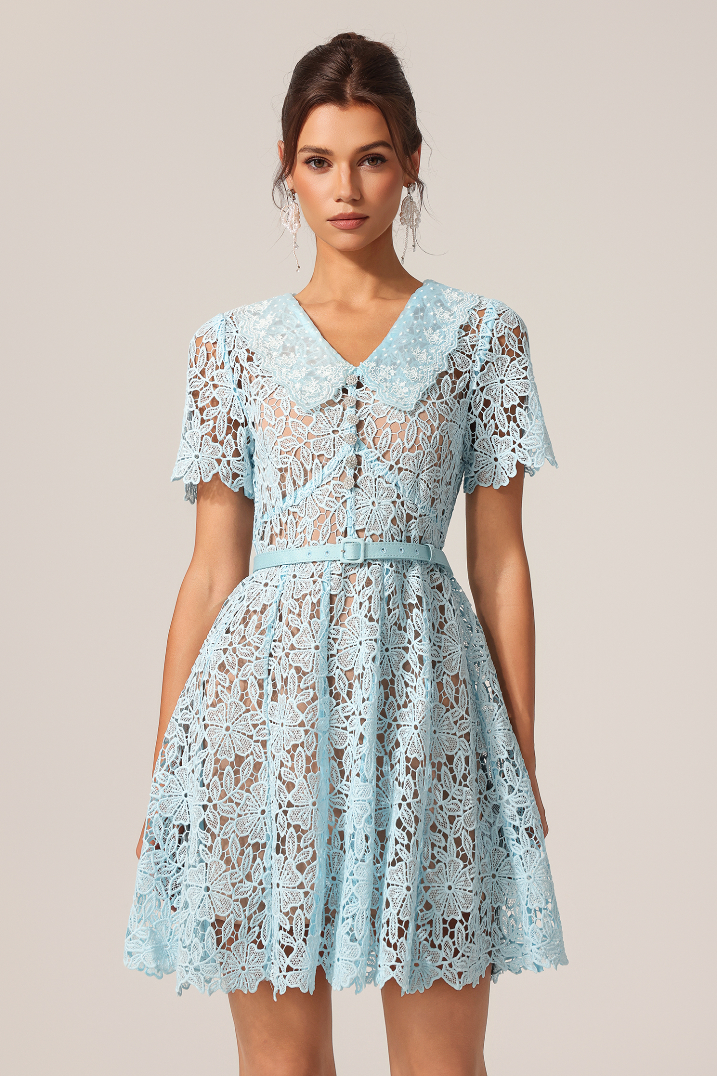 Uerzay Short Sleeves Flowers Lace Mini Dress