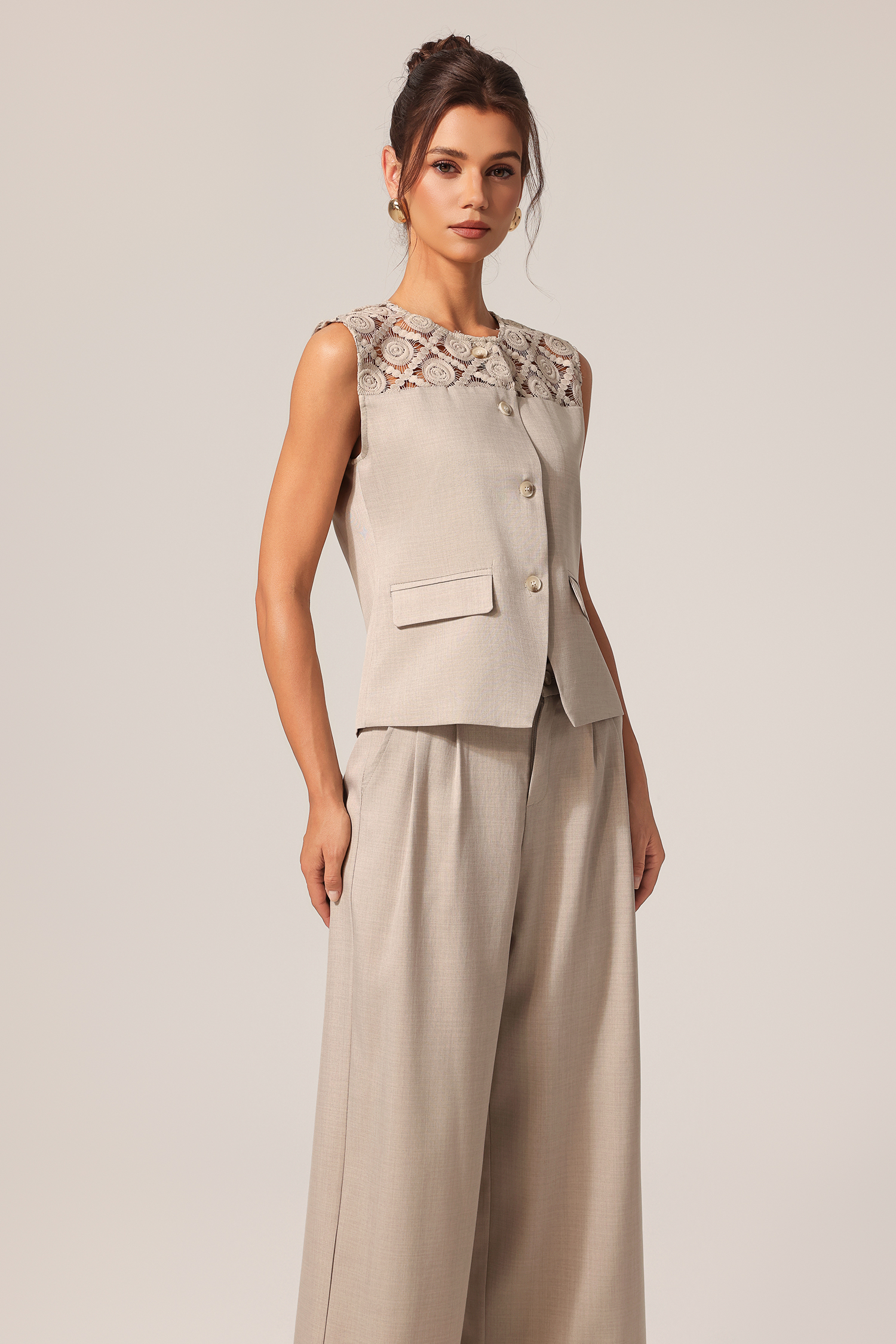 Vilane Round Neck Sleeveless Flowers Lace Top And Pants Two-Piece Set