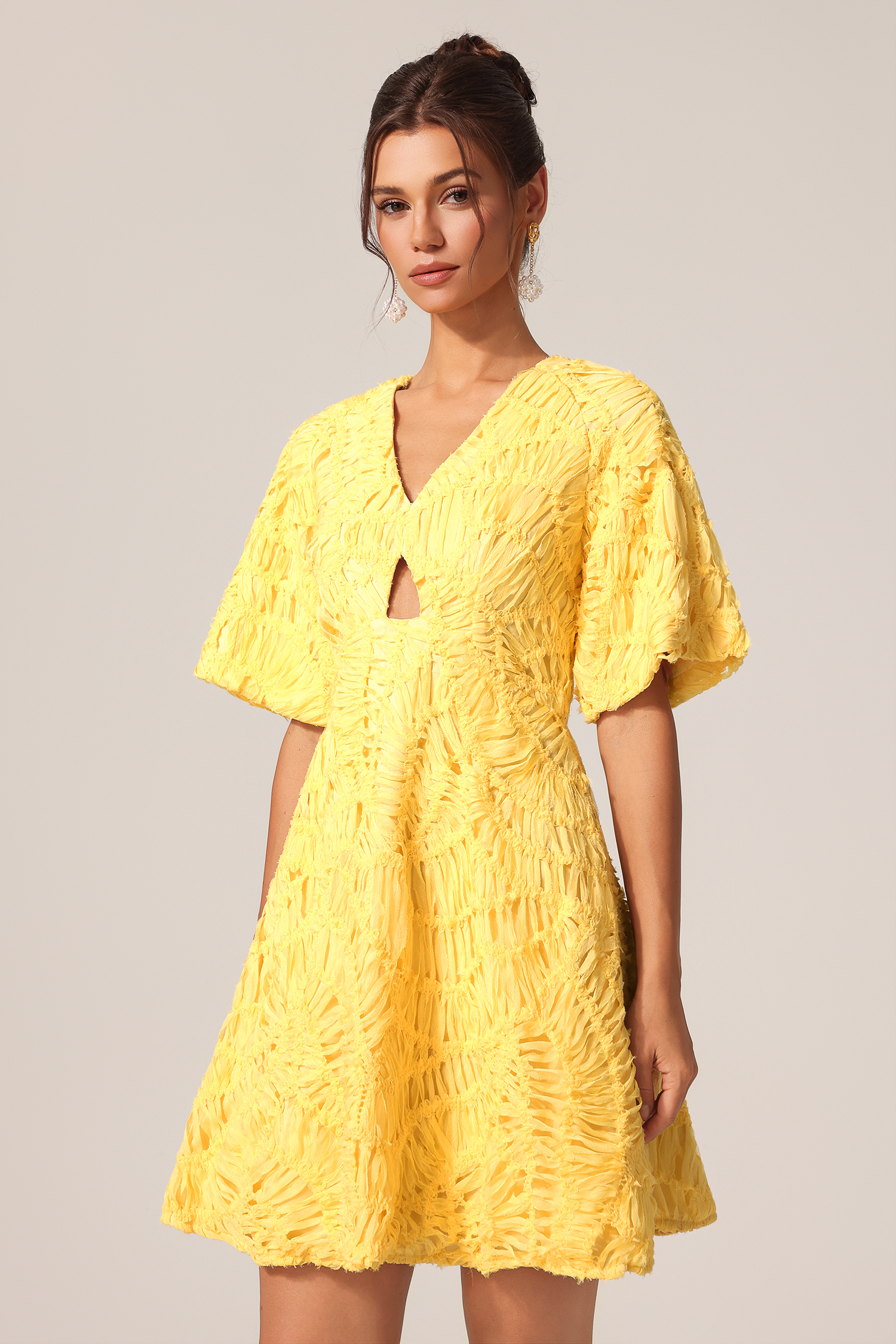 Dotte V-Neck Short Sleeves Mini Dress