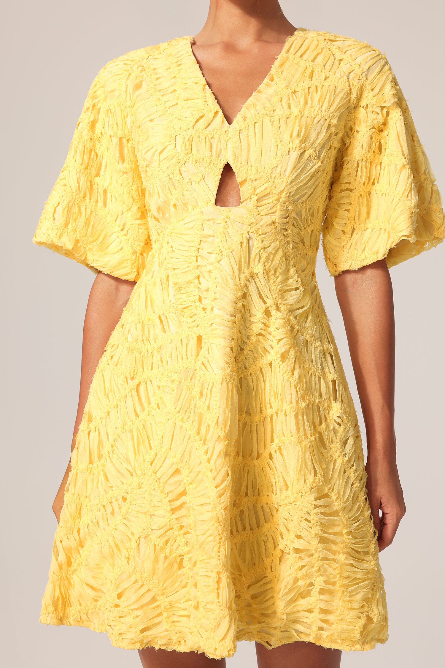 Dotte V-Neck Short Sleeves Mini Dress
