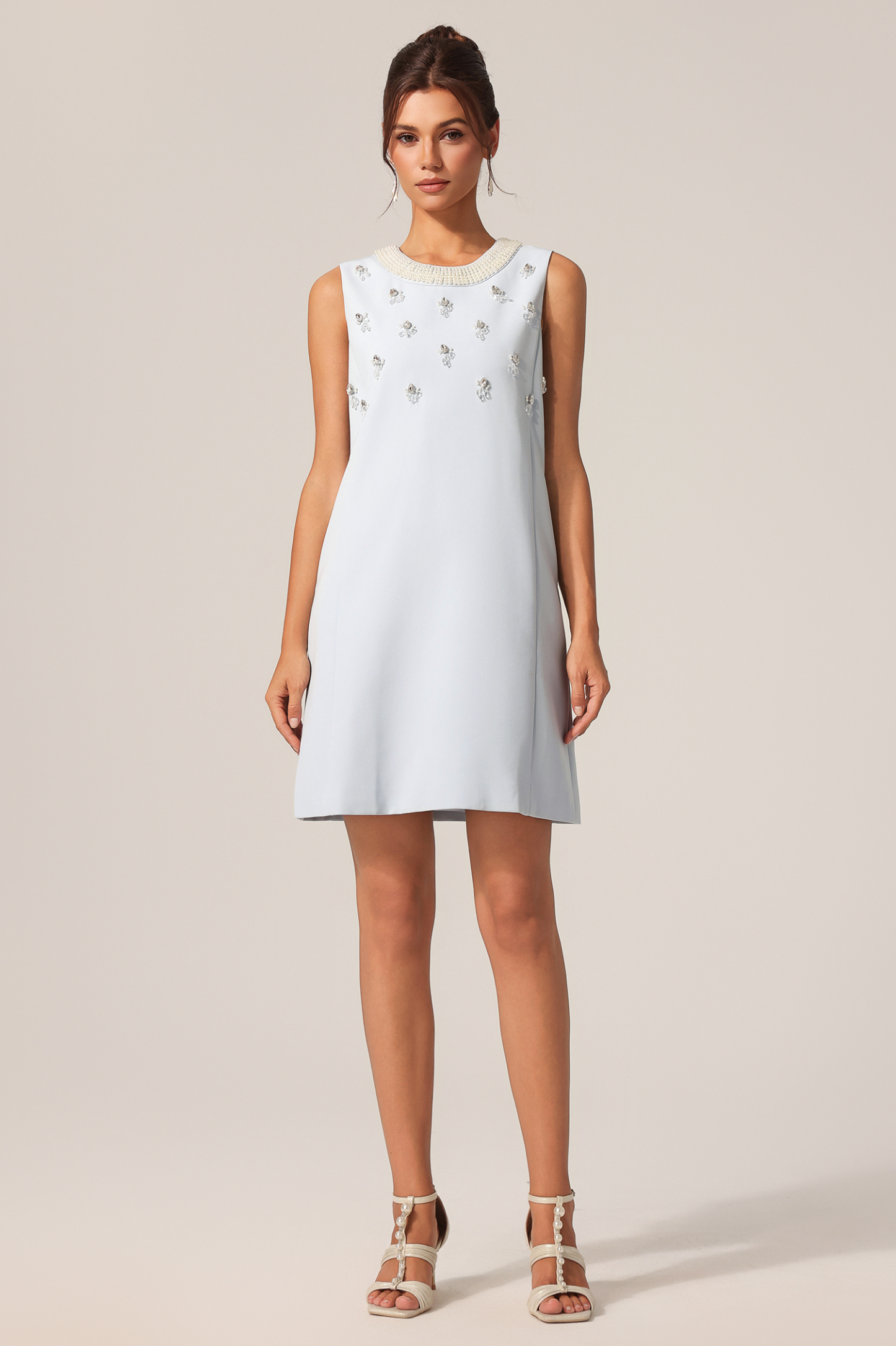 Xerca Round Neck Sleeveless Pearl Diamond Mini Dress