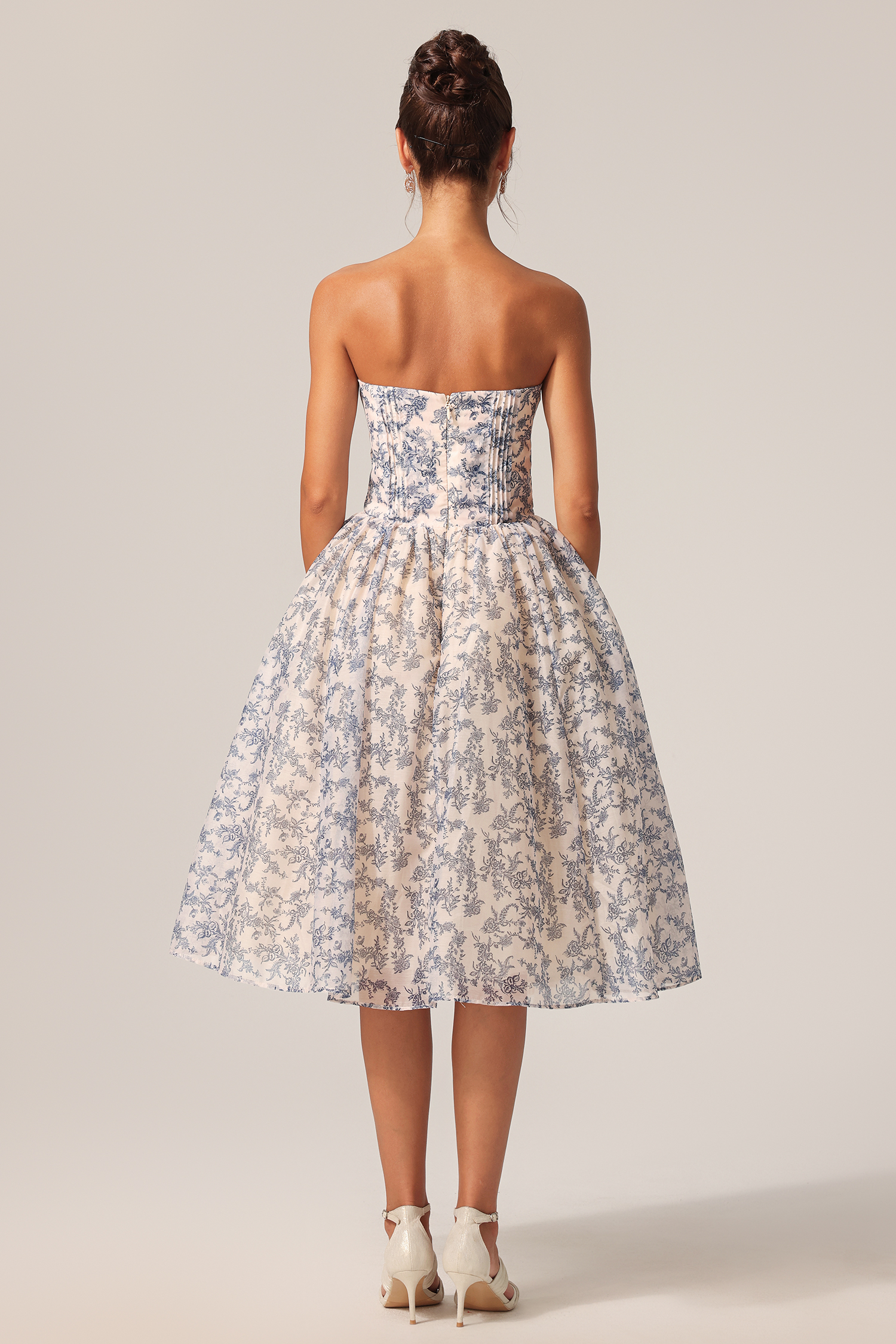 Trinaco Sleeveless Floral Printed Midi Dress