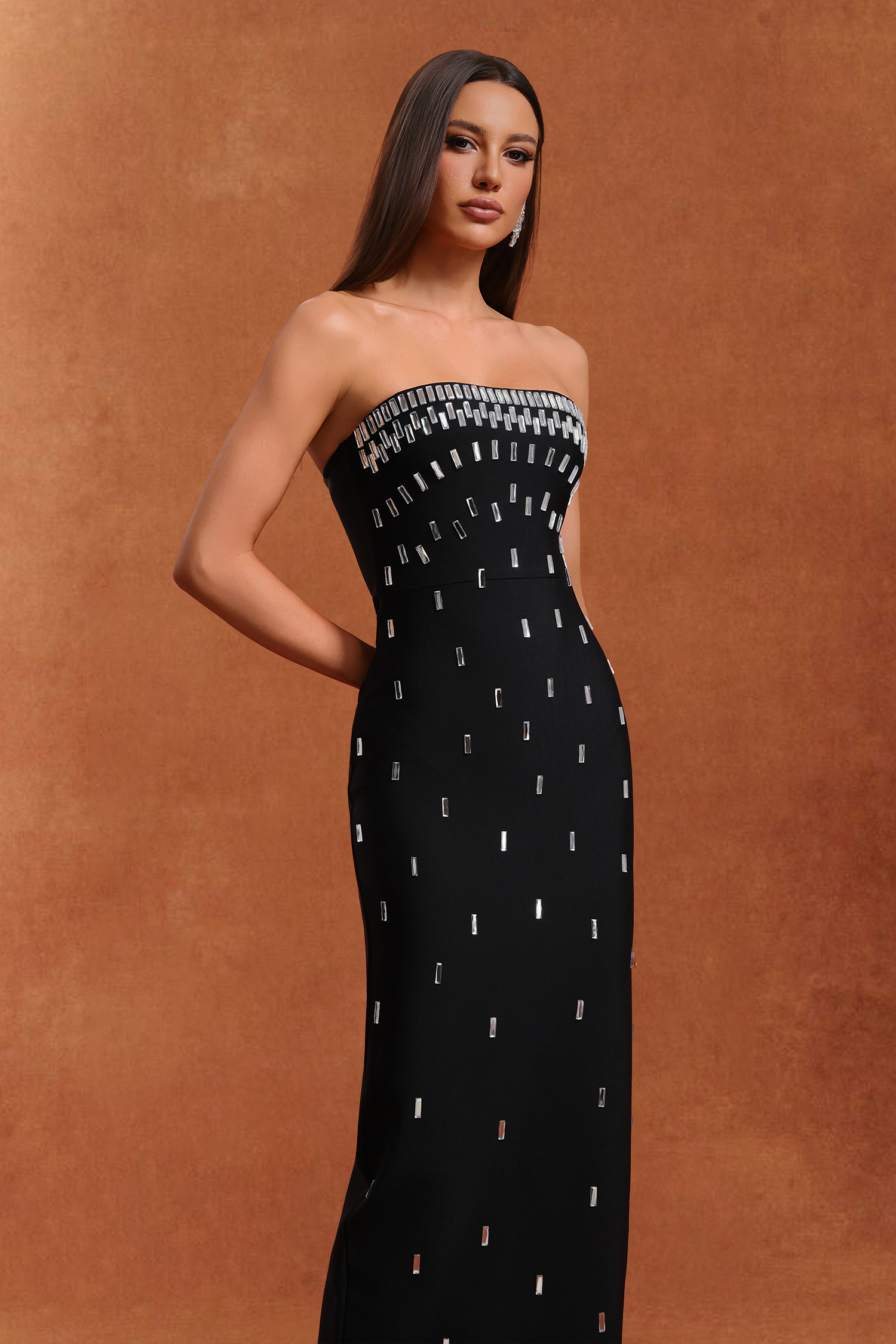 Ivory Sleeveless Diamond Bandage Midi Dress