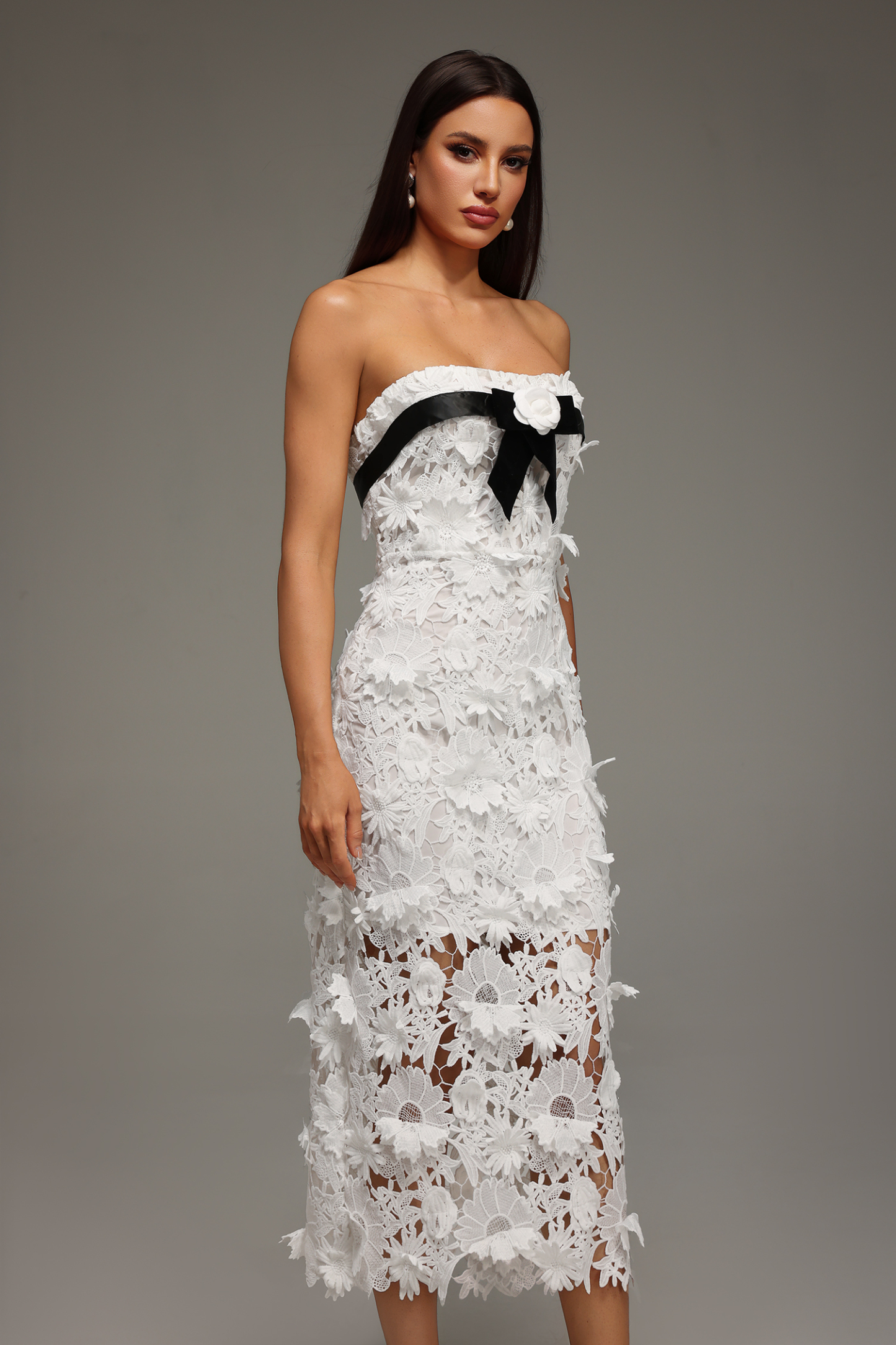 Mio Strapless Lace Flower Maxi Dress