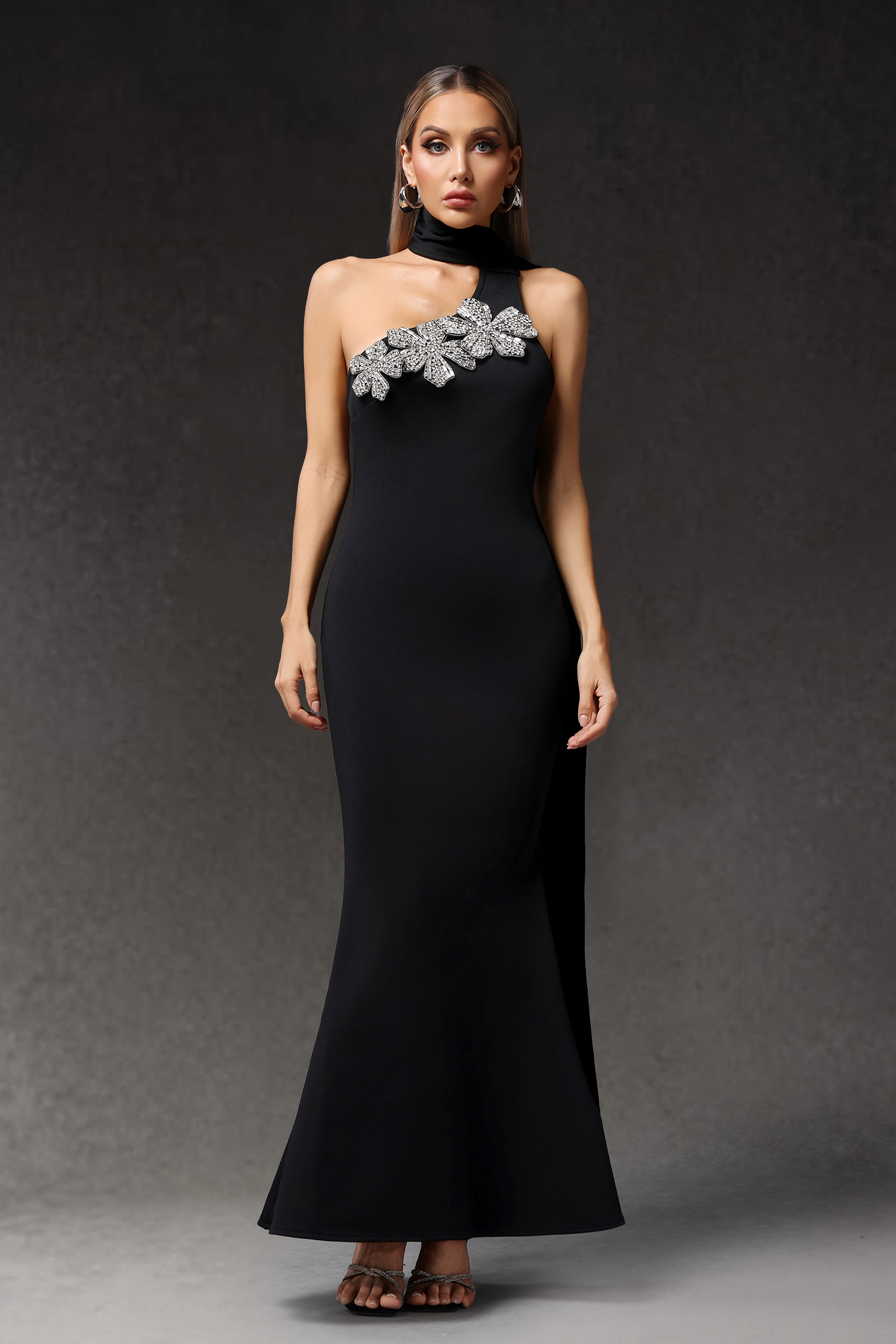 Luva One Shoulder Flower Bandage Maxi Dress