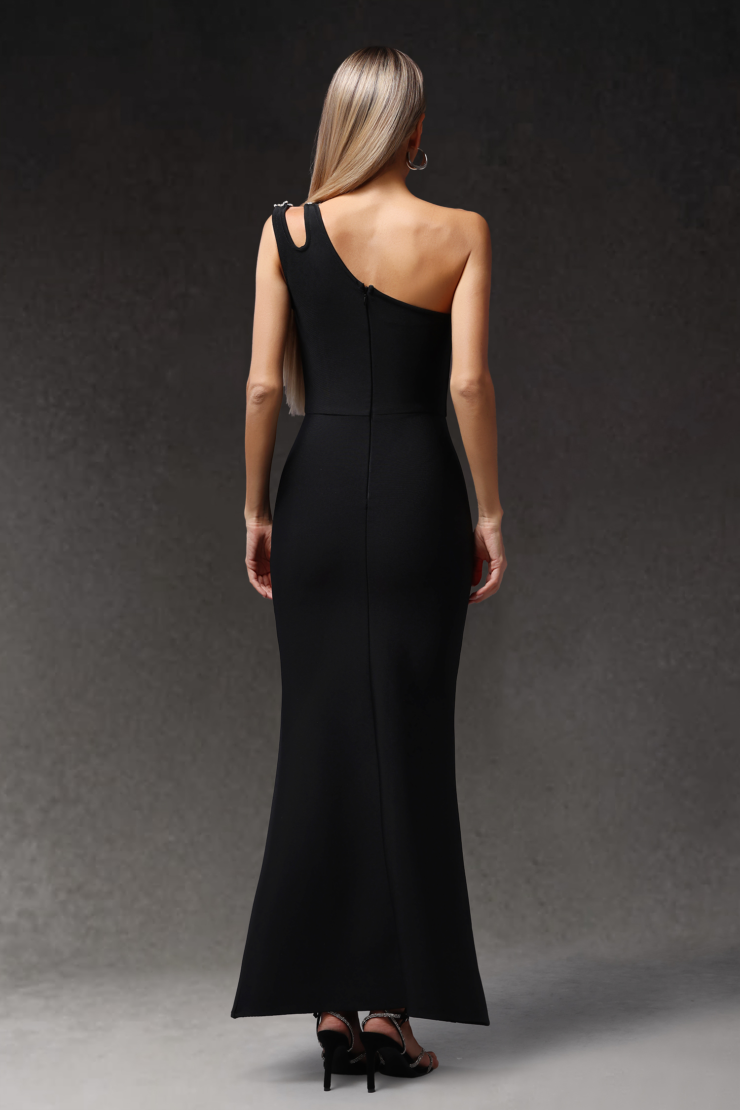 Sierra One Shoulder Sleeveless Diamond Slit Bandage Maxi Dress