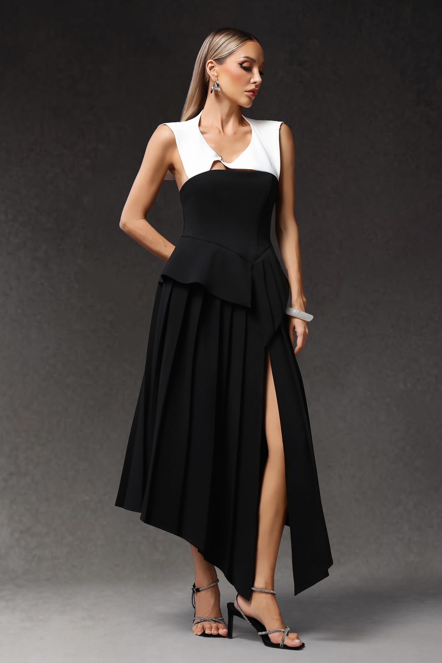 Veronic Sleeveless Irregular Hollow Out Maxi Dress