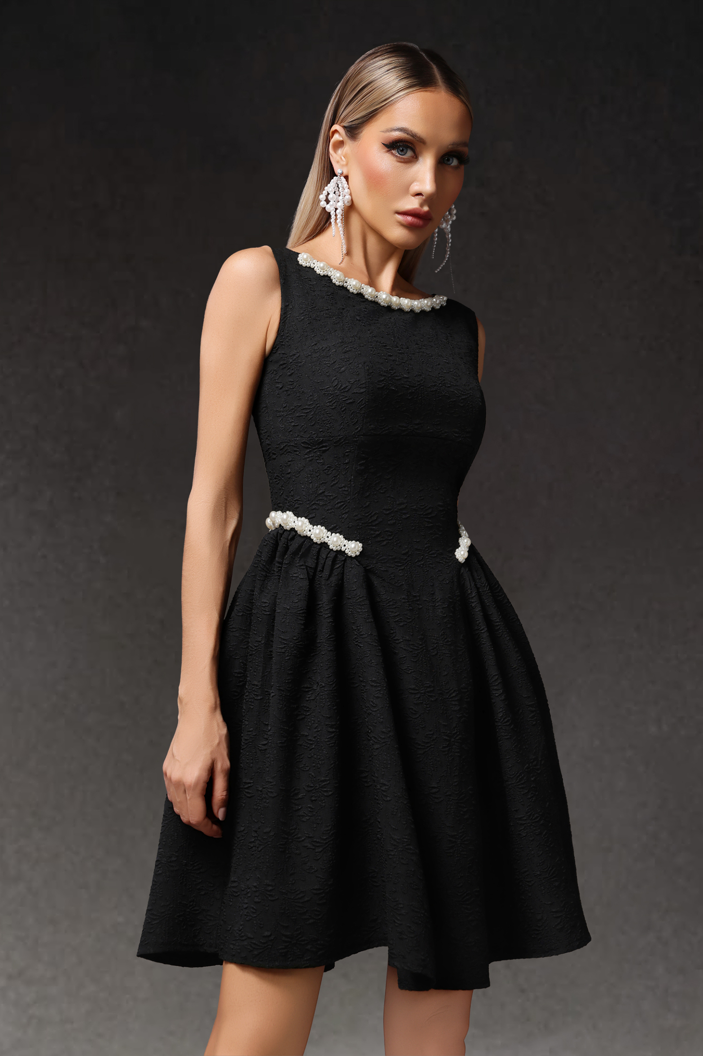 Flor Sleeveless Flowers Pearl Midi Dress