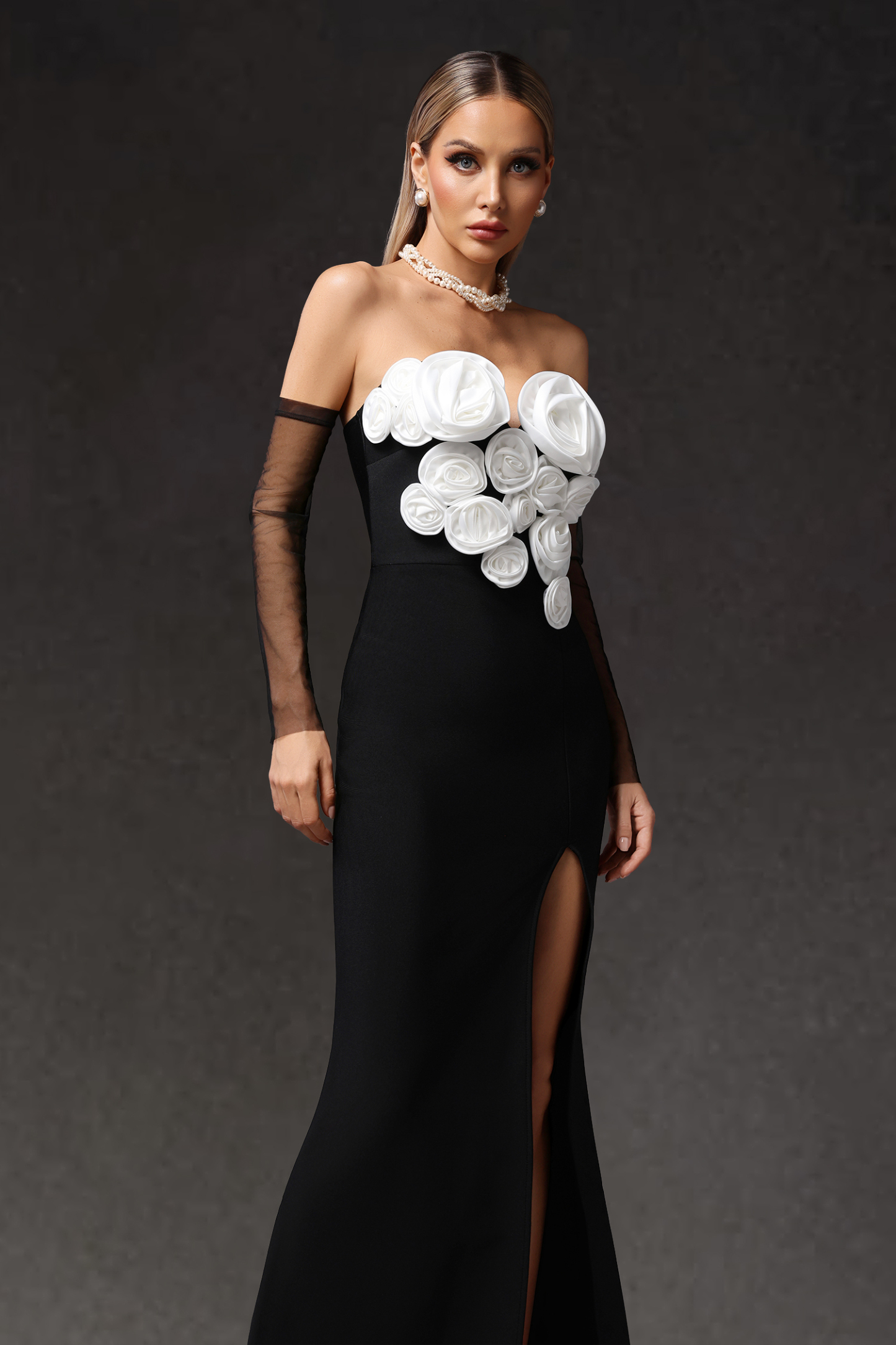 Kendall Sleeveless Flower Long Sleeves Bandage Maxi Dress