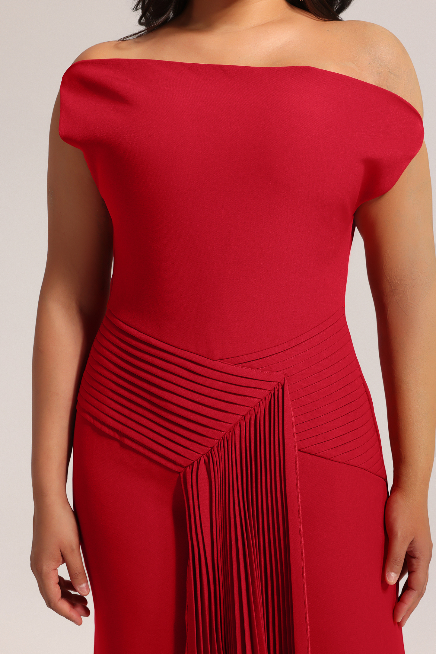 Jillian Oblique Shoulder Sleeveless Folds Midi Dress