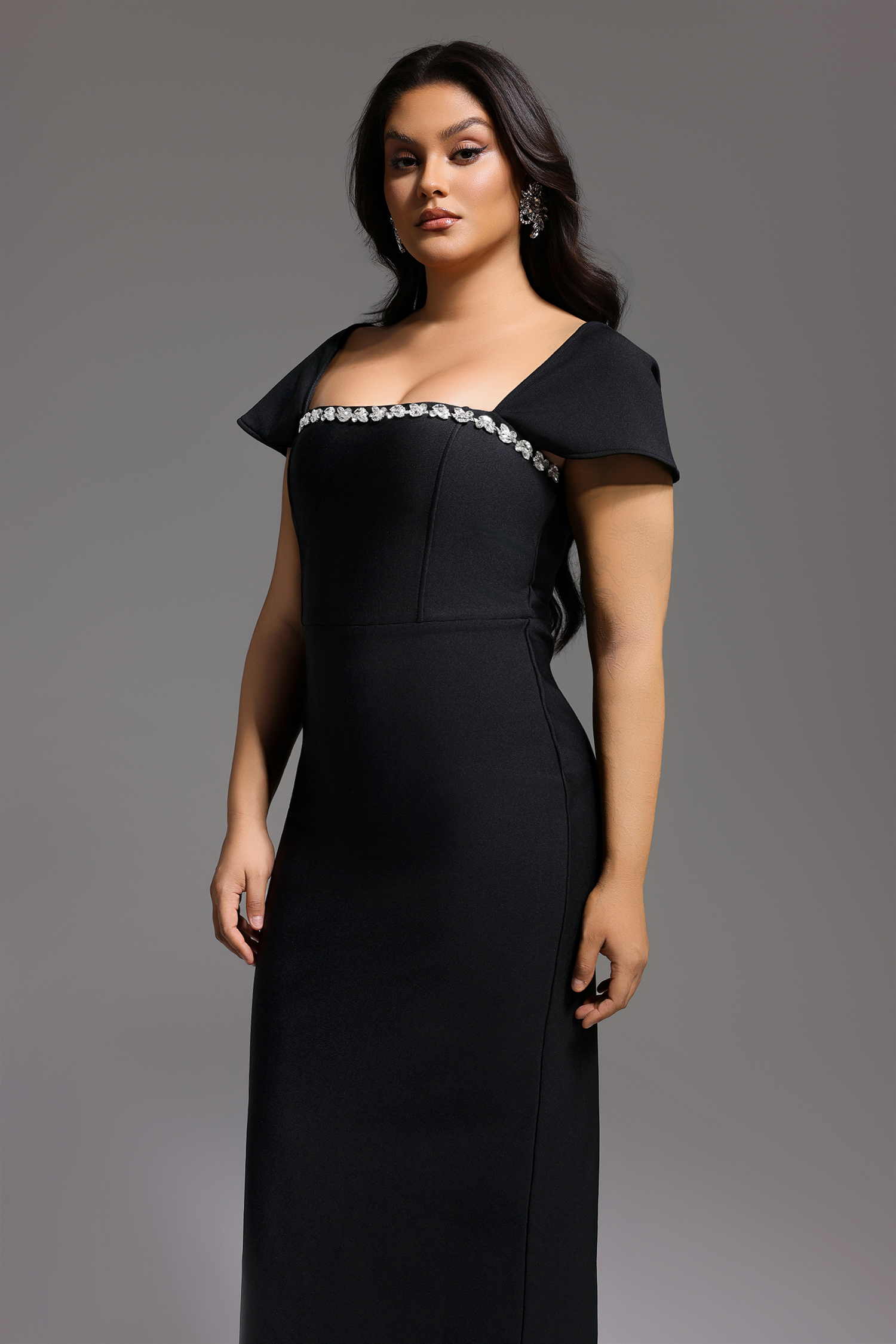 Romelle Short Sleeve Diamond Bandage Maxi Dress