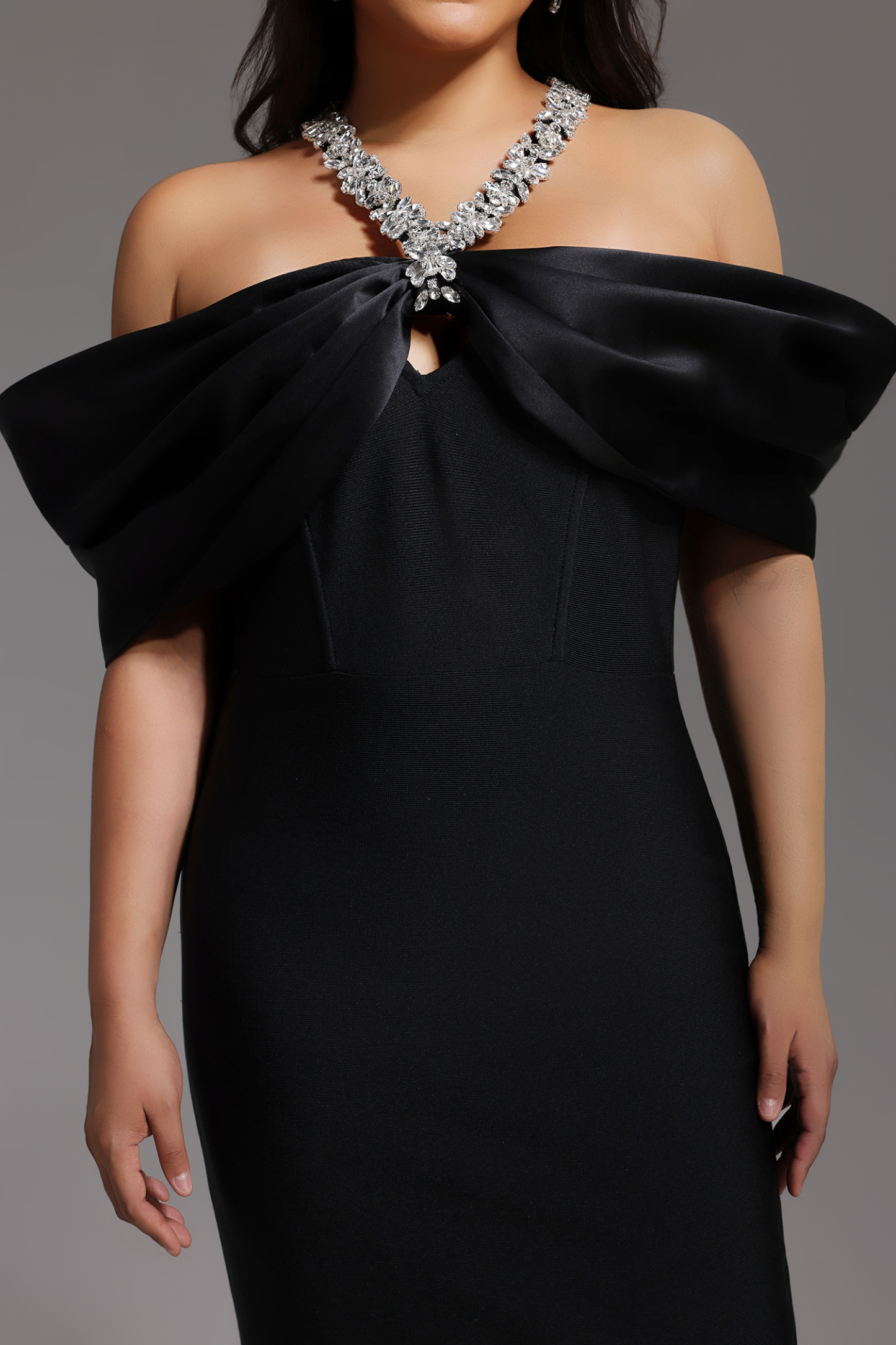 Sloan Halter Diamond Off-The-Shoulder Bandage Maxi Dress