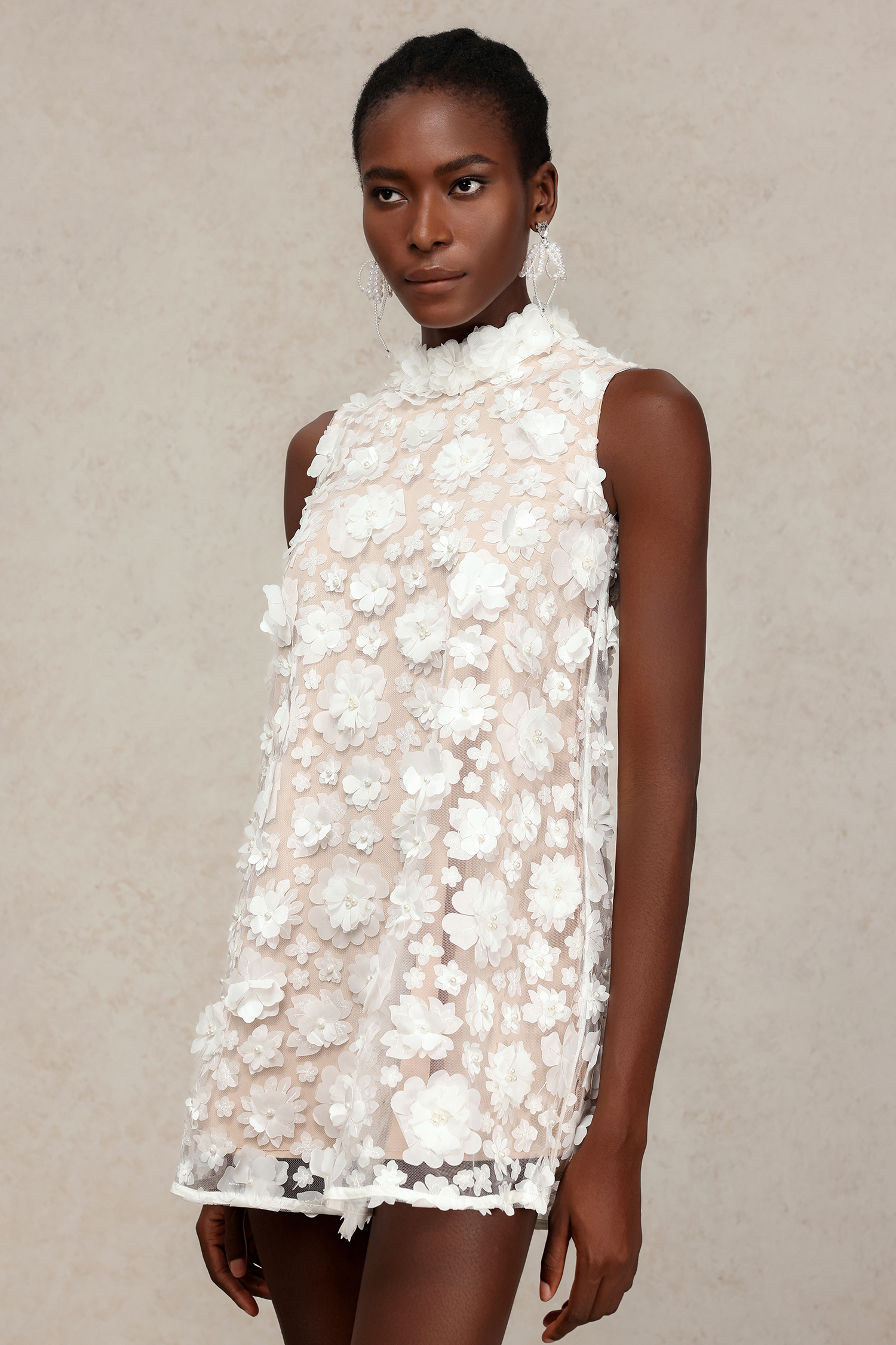 Yeil Sleeveless Flowers Mini Dress