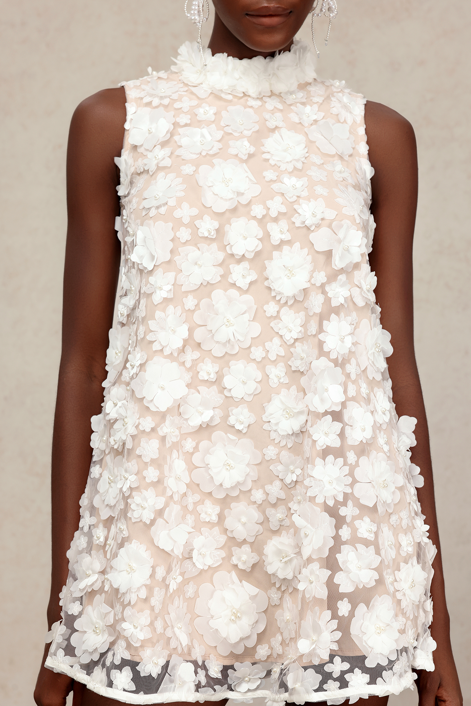 Yeil Sleeveless Flowers Mini Dress