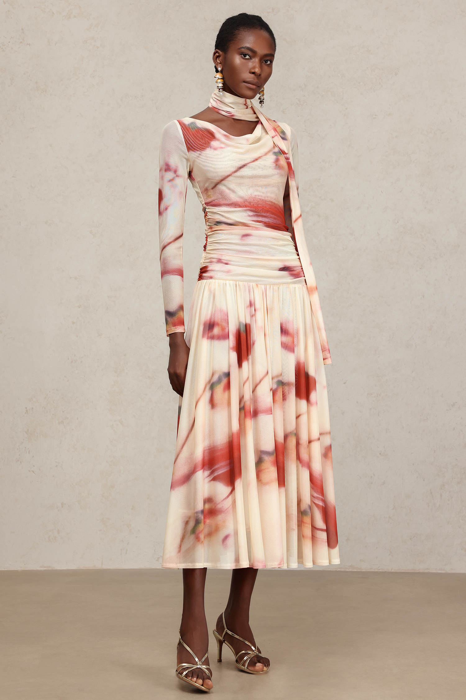 Erina Long Sleeves Floral Printed Maxi Dress