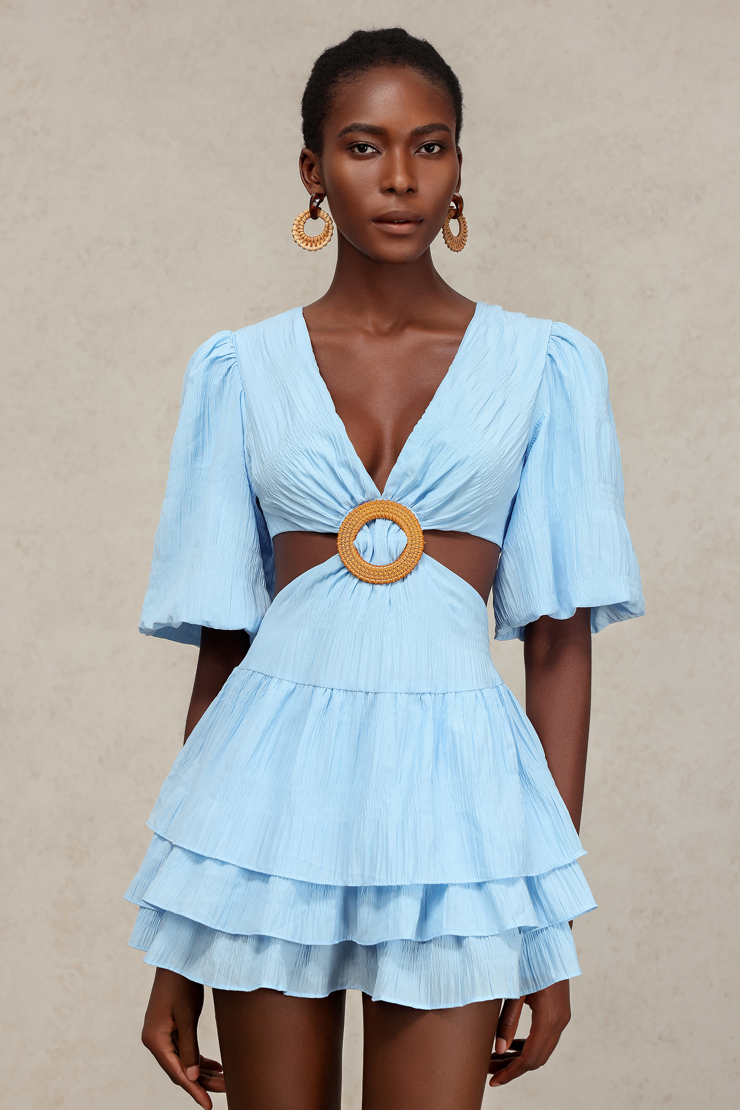Uhren V-Neck Puff Sleeves Hollow Out Layered Mini Dress