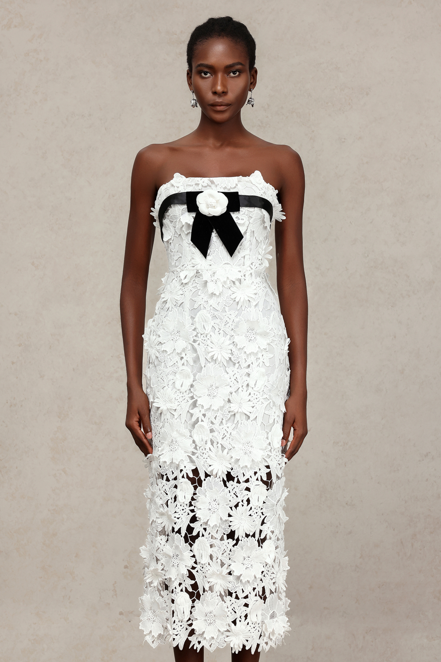 Ezra Sleeveless Lace Flowers Maxi Dress