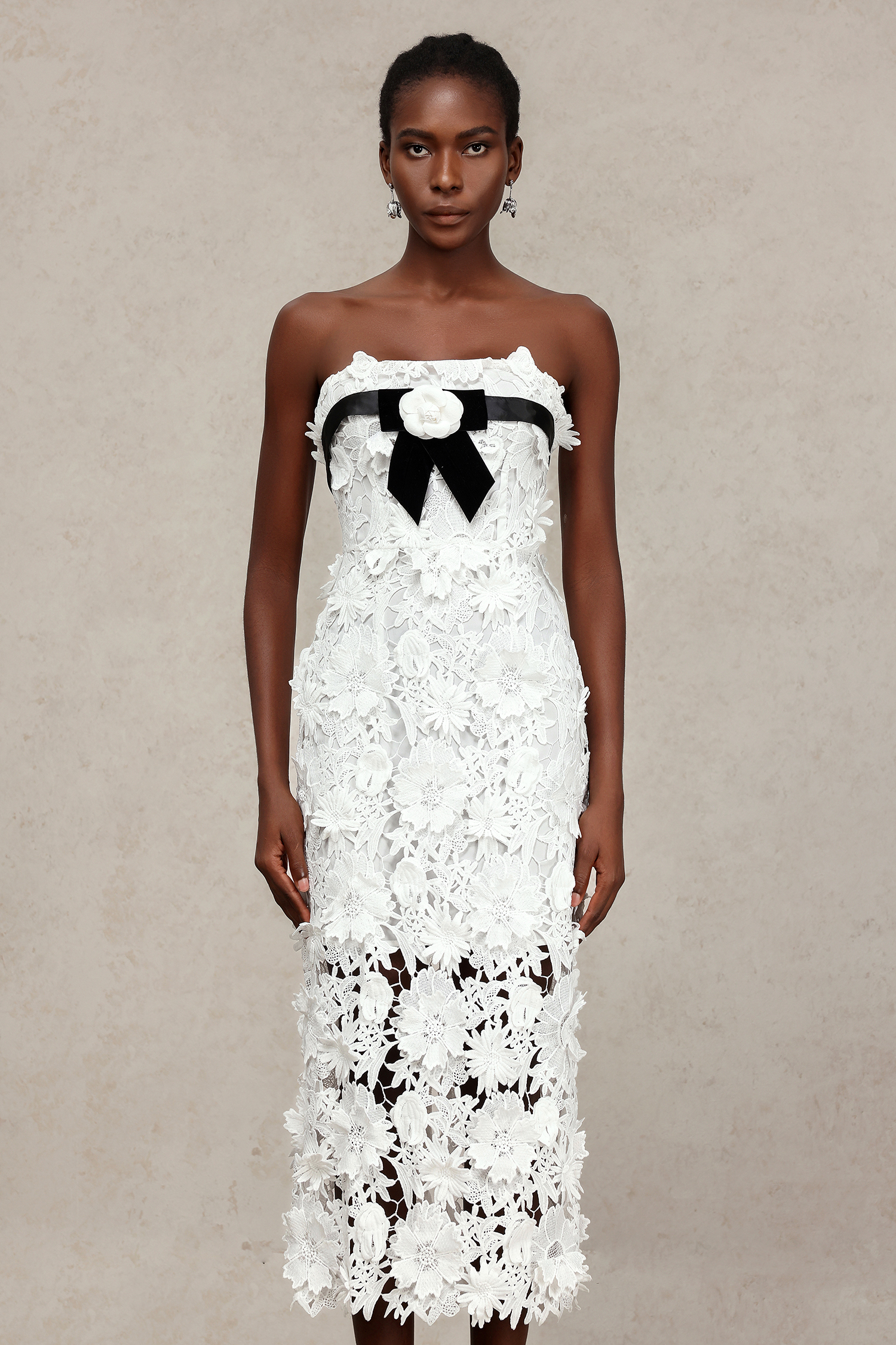 Ezra Sleeveless Lace Flowers Maxi Dress