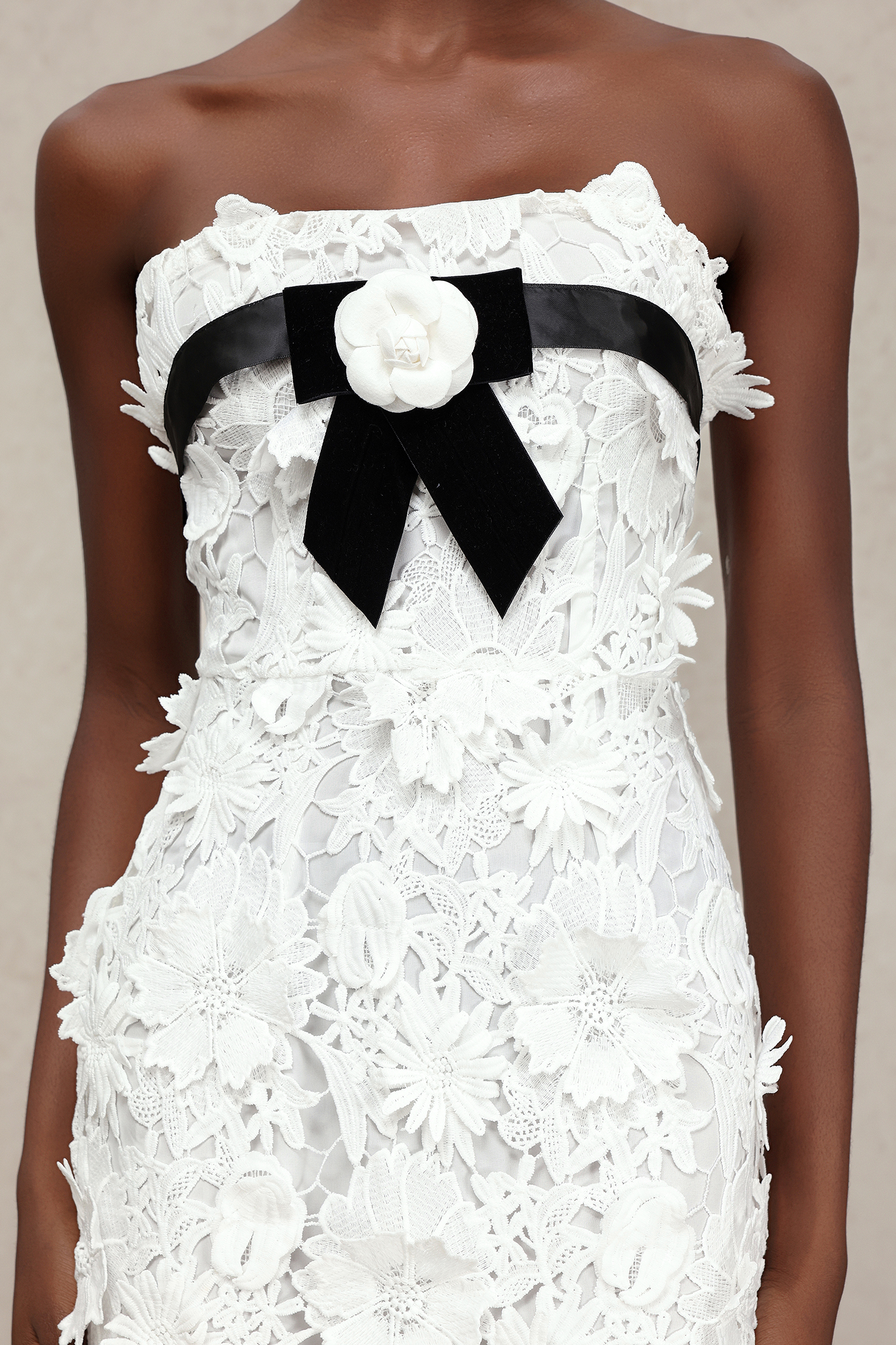 Ezra Sleeveless Lace Flowers Maxi Dress