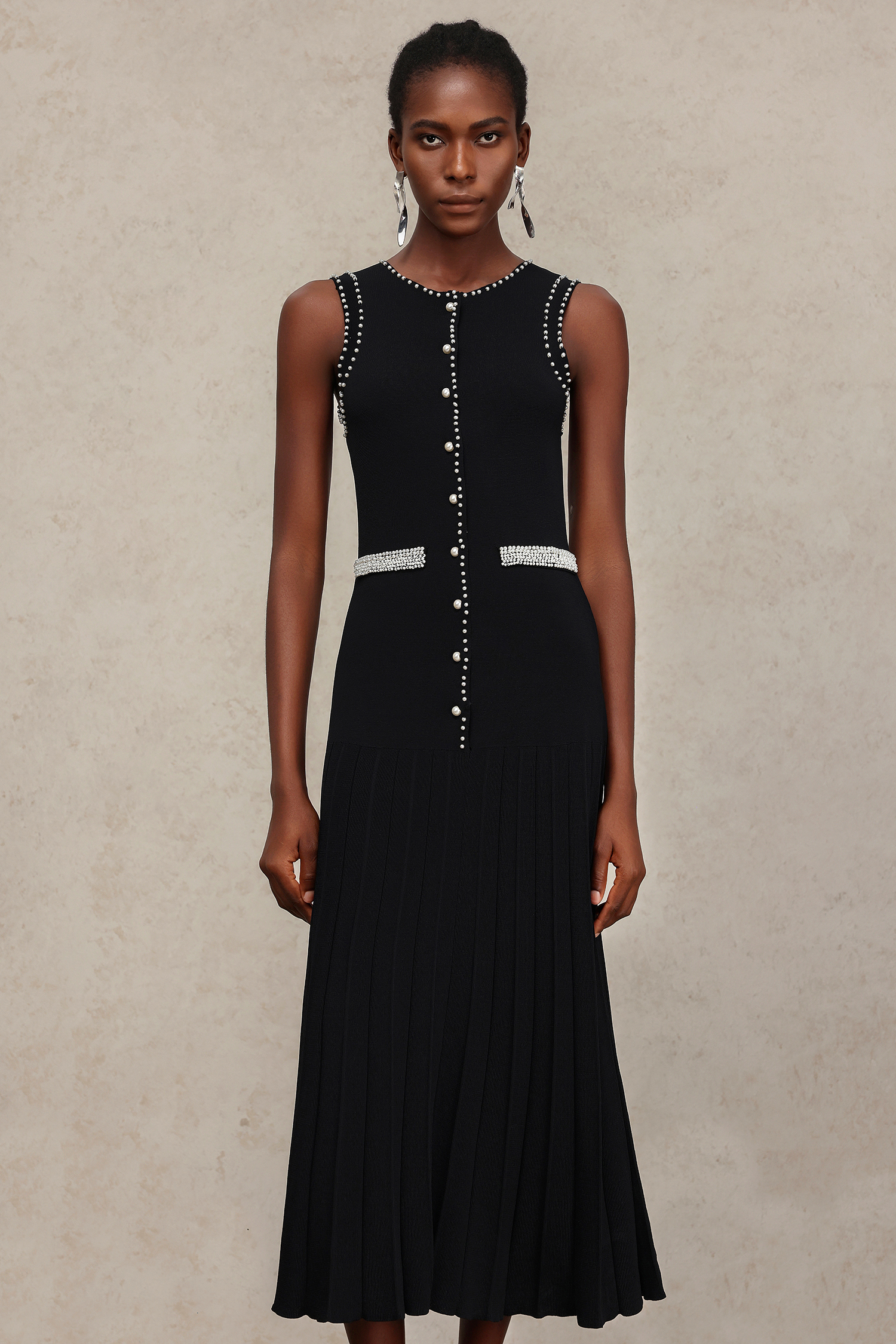 Evey Round Neck Sleeveless Pearl Maxi Dress