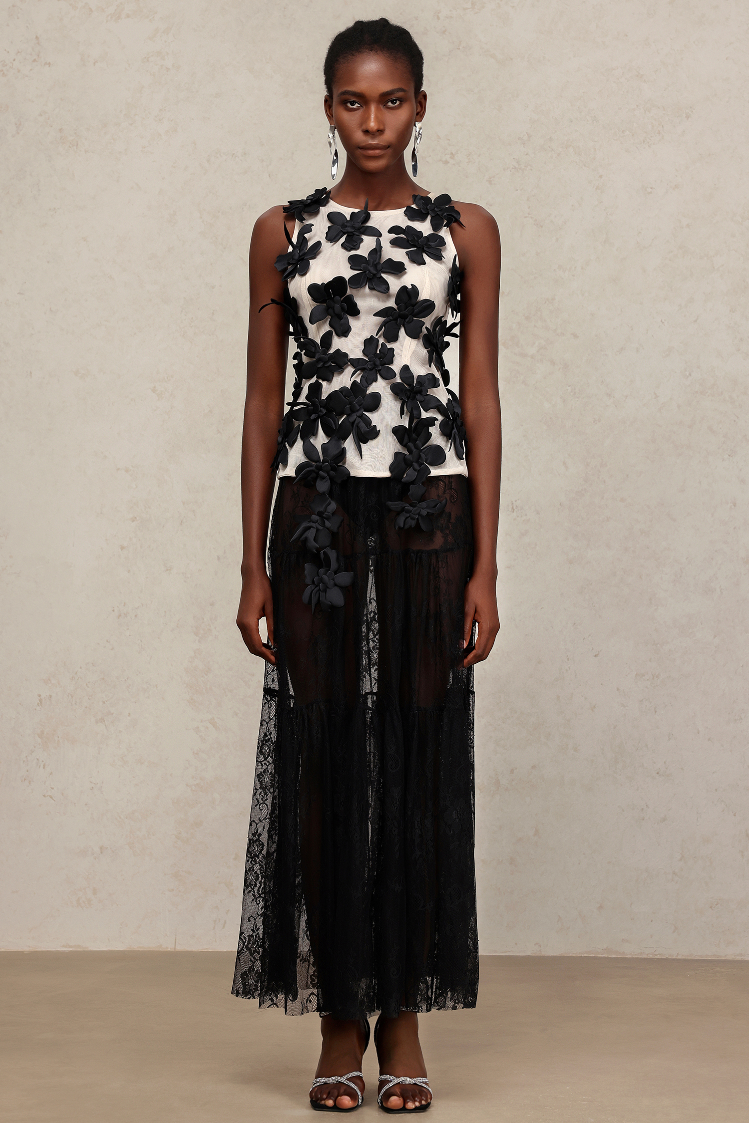 Reese Flowers Hollow Out Top