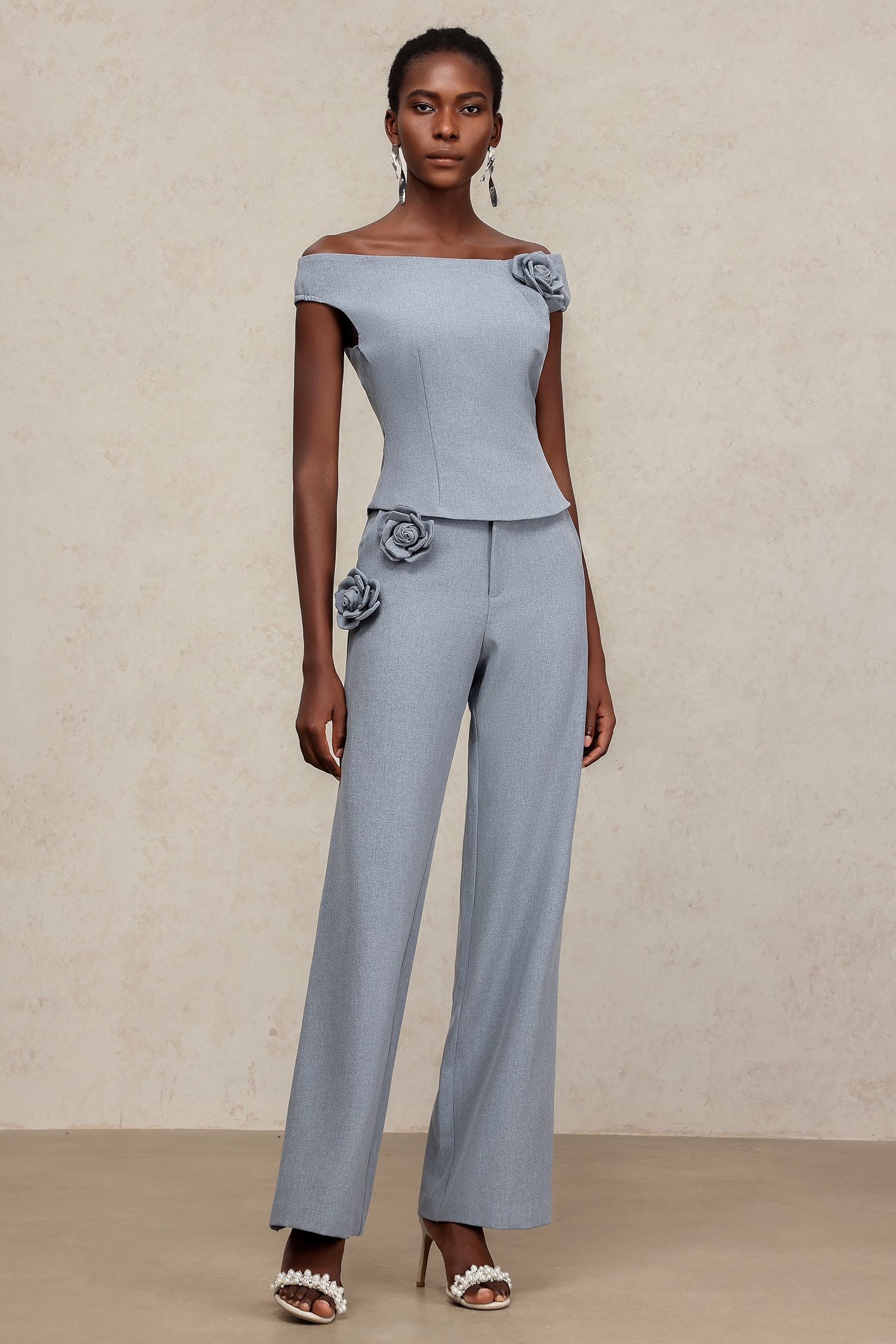 Hakula Sleeveless Flowers Top And Pants Two-Piece Set