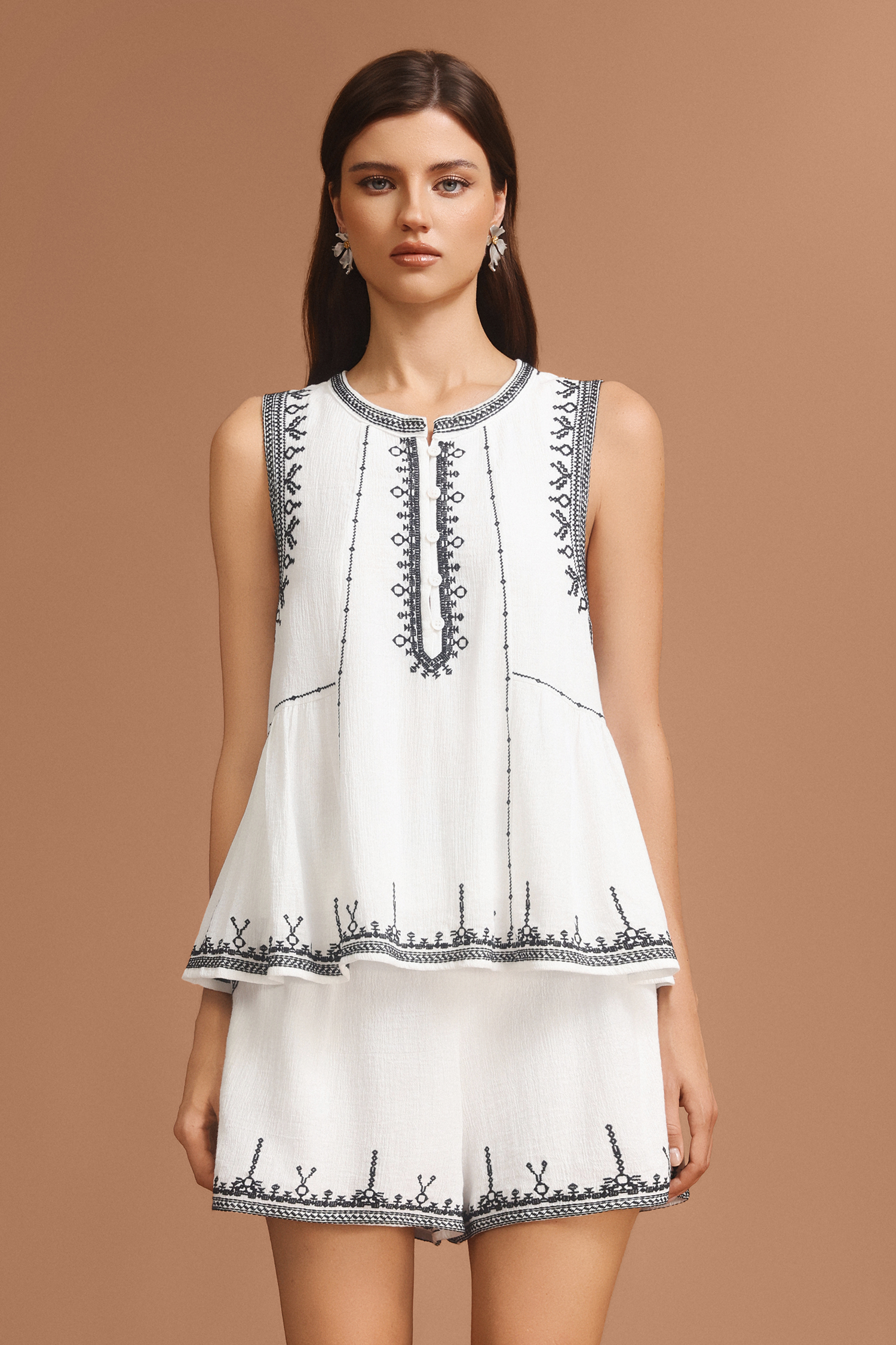 Fanny Round Neck Sleeveless Embroidery Top And Shorts Two-Piece Set