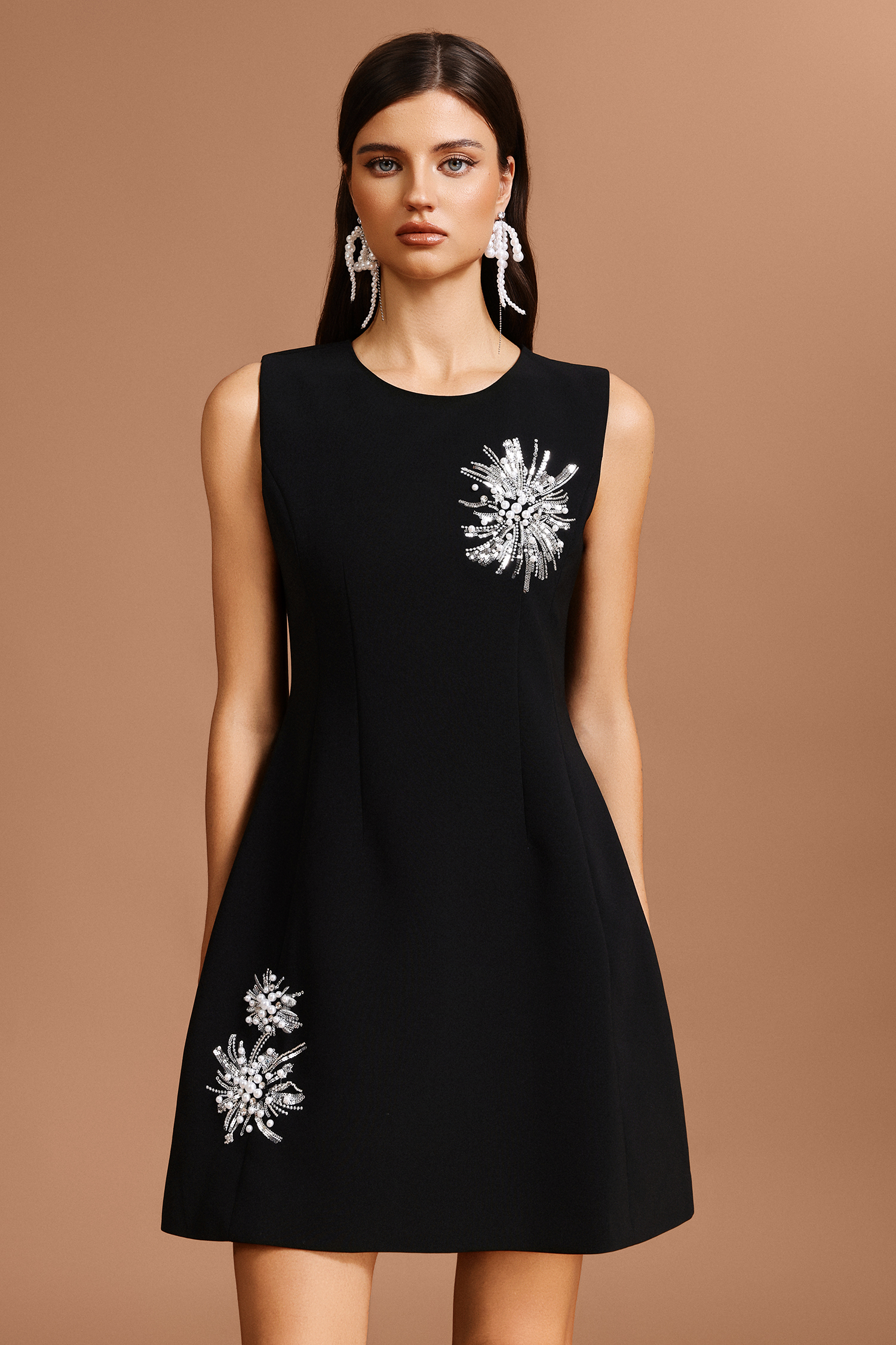 Geri Round Neck Sleeveless Sequin Diamond Mini Dress