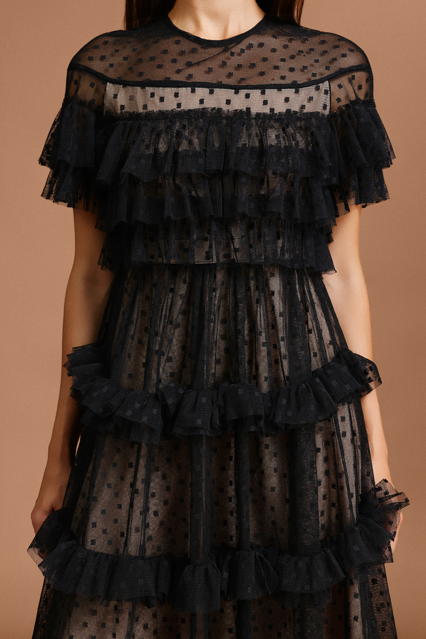 Emmeline Round Neck Short Sleeves Dot Printed Maxi Dress