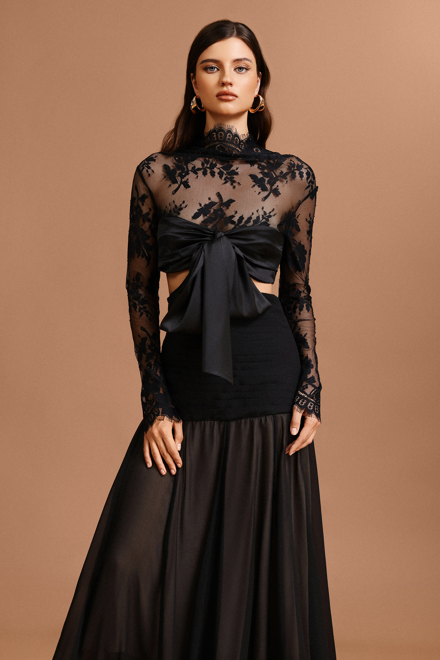 Sharlot Long Sleeves Folds Lace Bowknot Maxi Dress