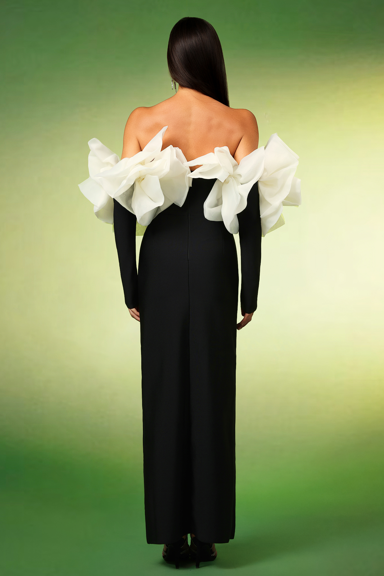 Felix Sleeveless V-Neck Pearl Off The Shoulder Bandage Maxi Dress