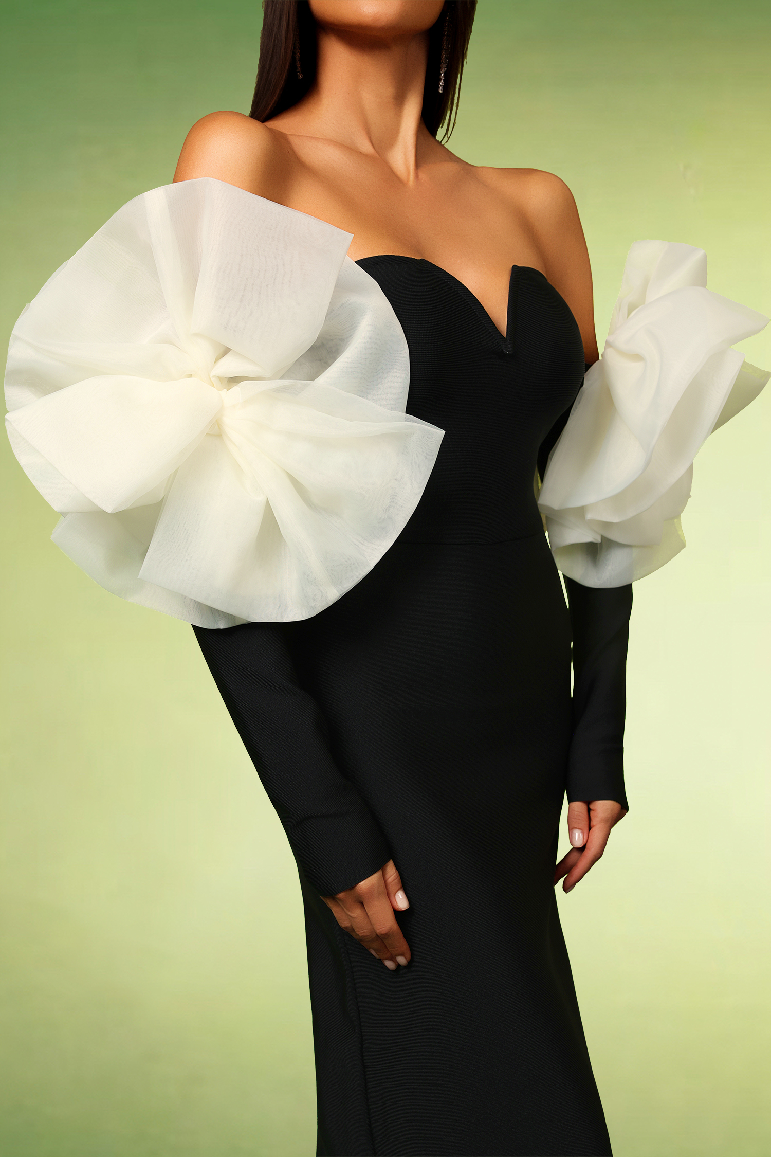 Felix Sleeveless V-Neck Pearl Off The Shoulder Bandage Maxi Dress