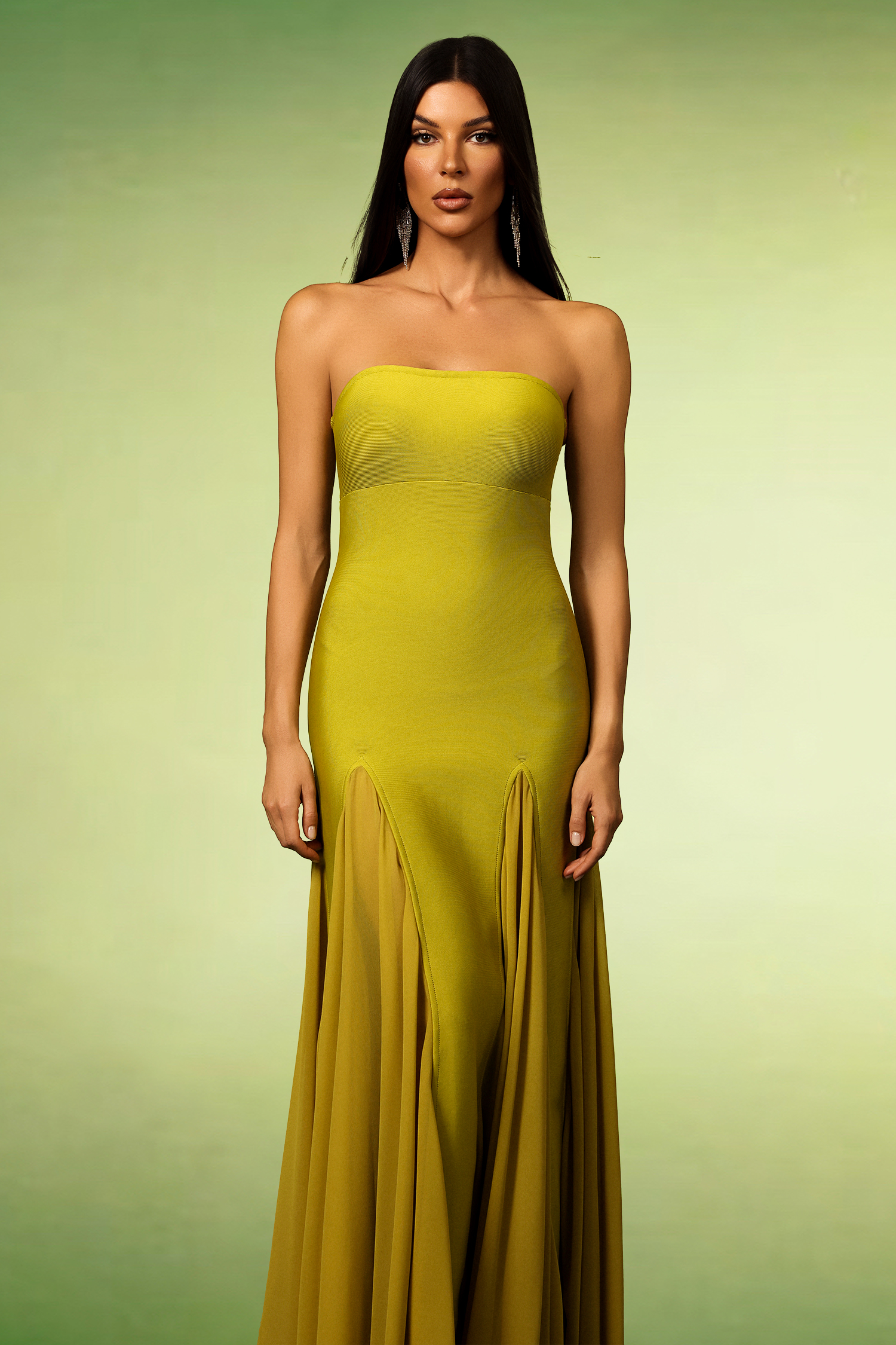 Natasha Sleeveless Tulle Bandage Maxi Dress