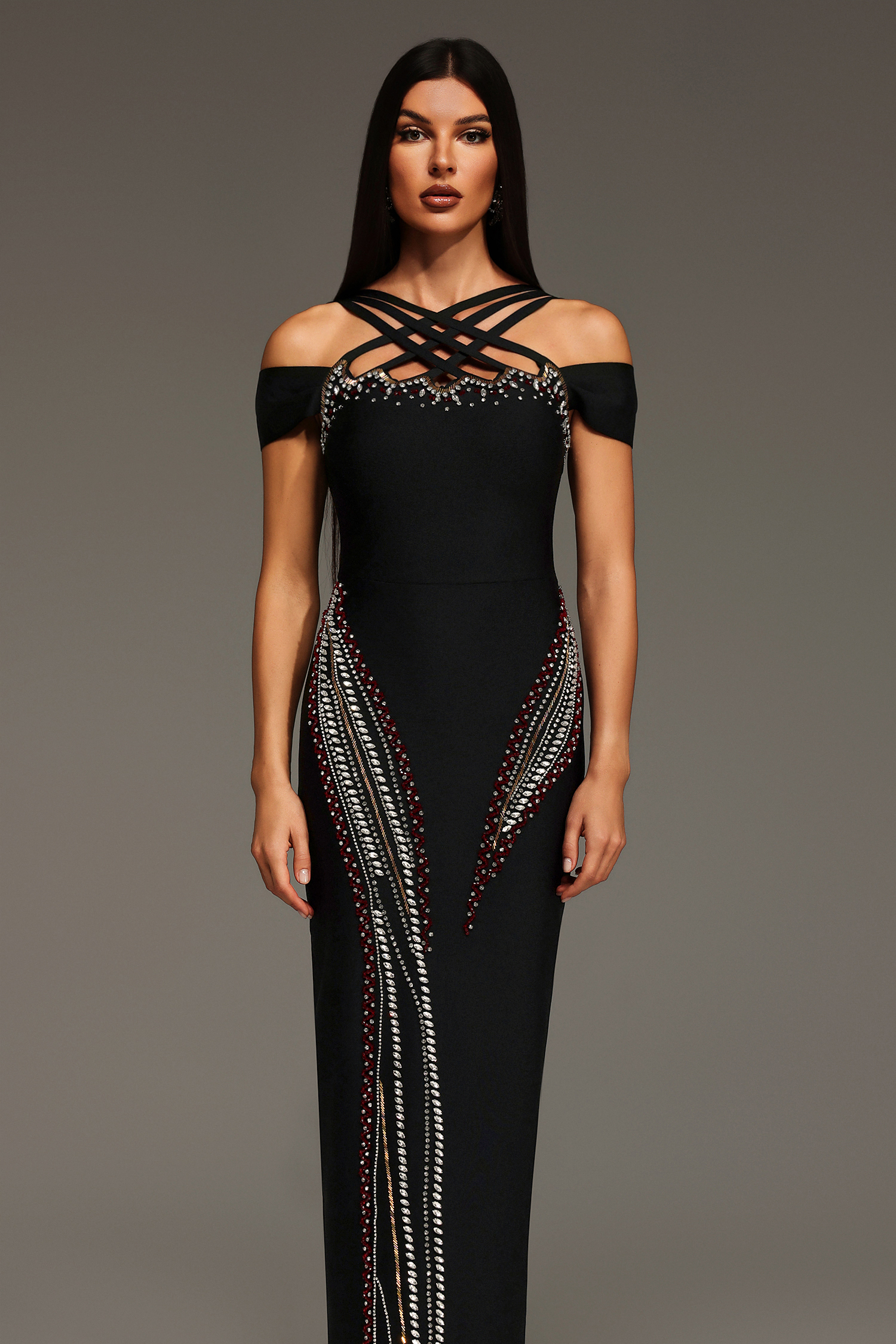 Ternan Sleeveless Diamond Hollow Out Bandage Maxi Dress